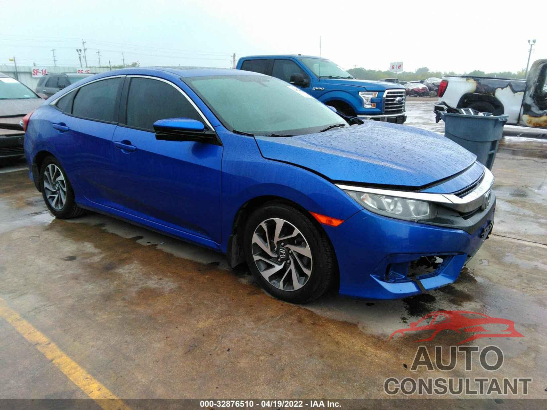 HONDA CIVIC SEDAN 2017 - 19XFC2F70HE052202