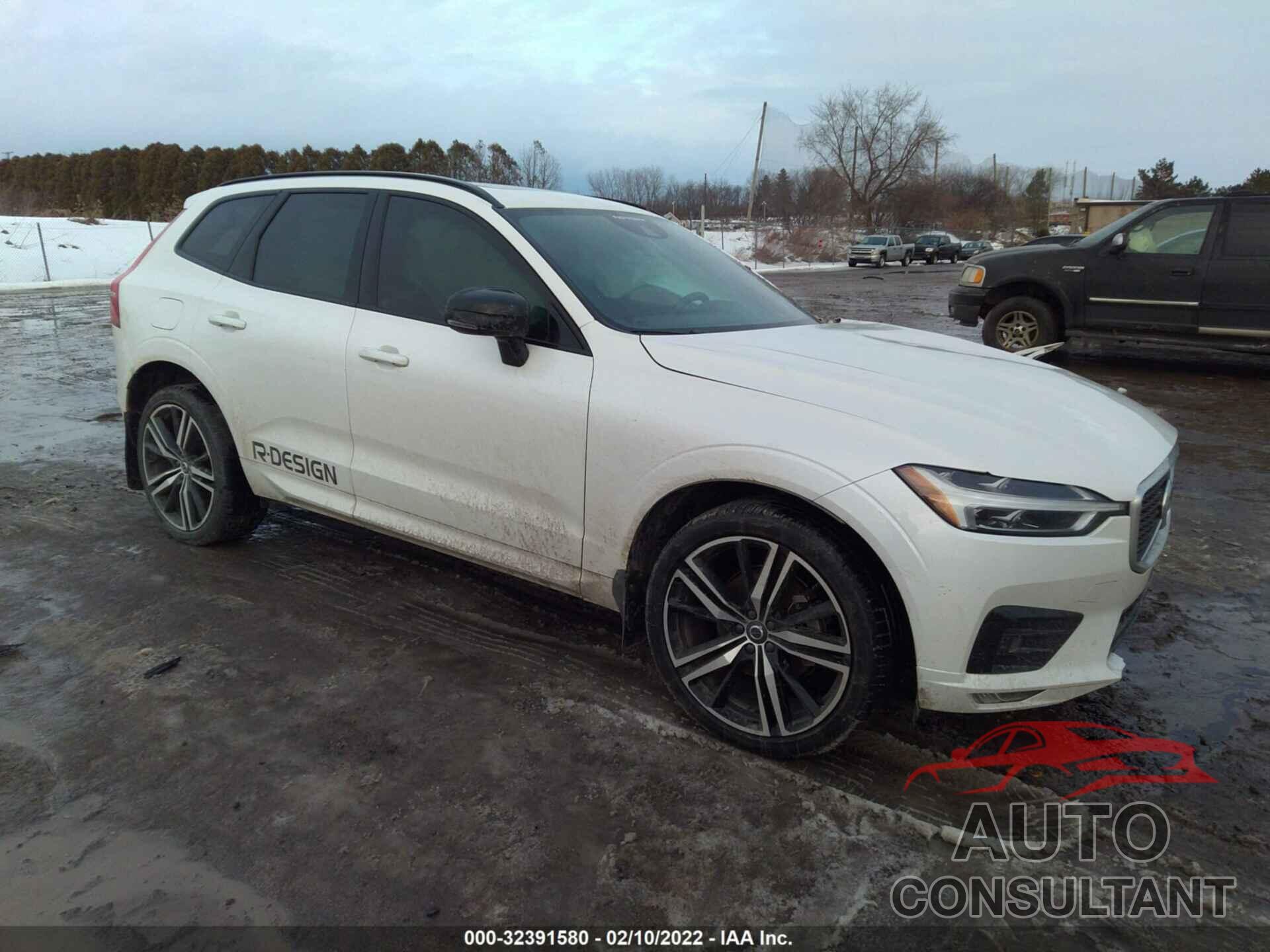 VOLVO XC60 2020 - YV4102RM1L1566959