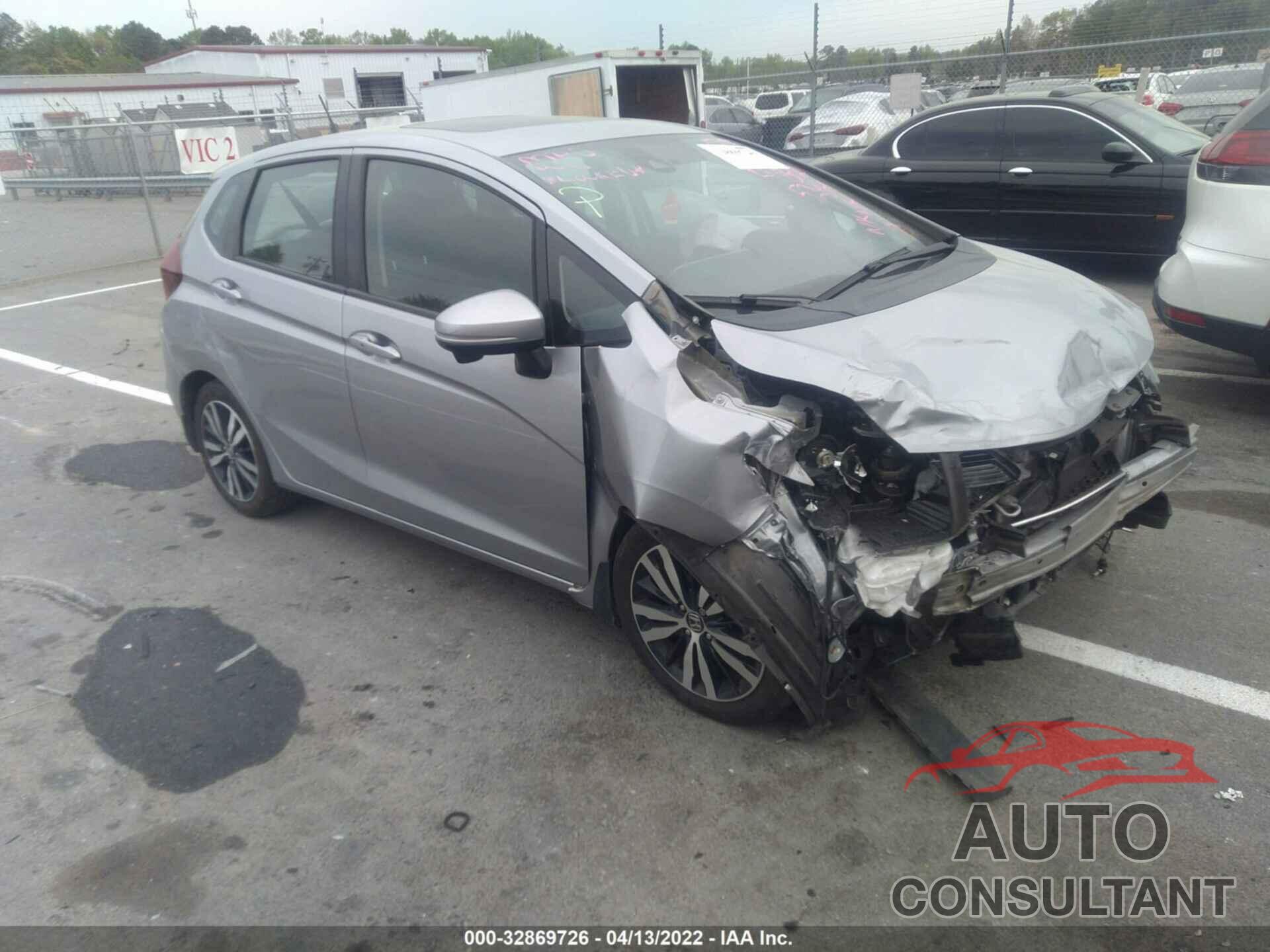 HONDA FIT 2018 - 3HGGK5H89JM735284