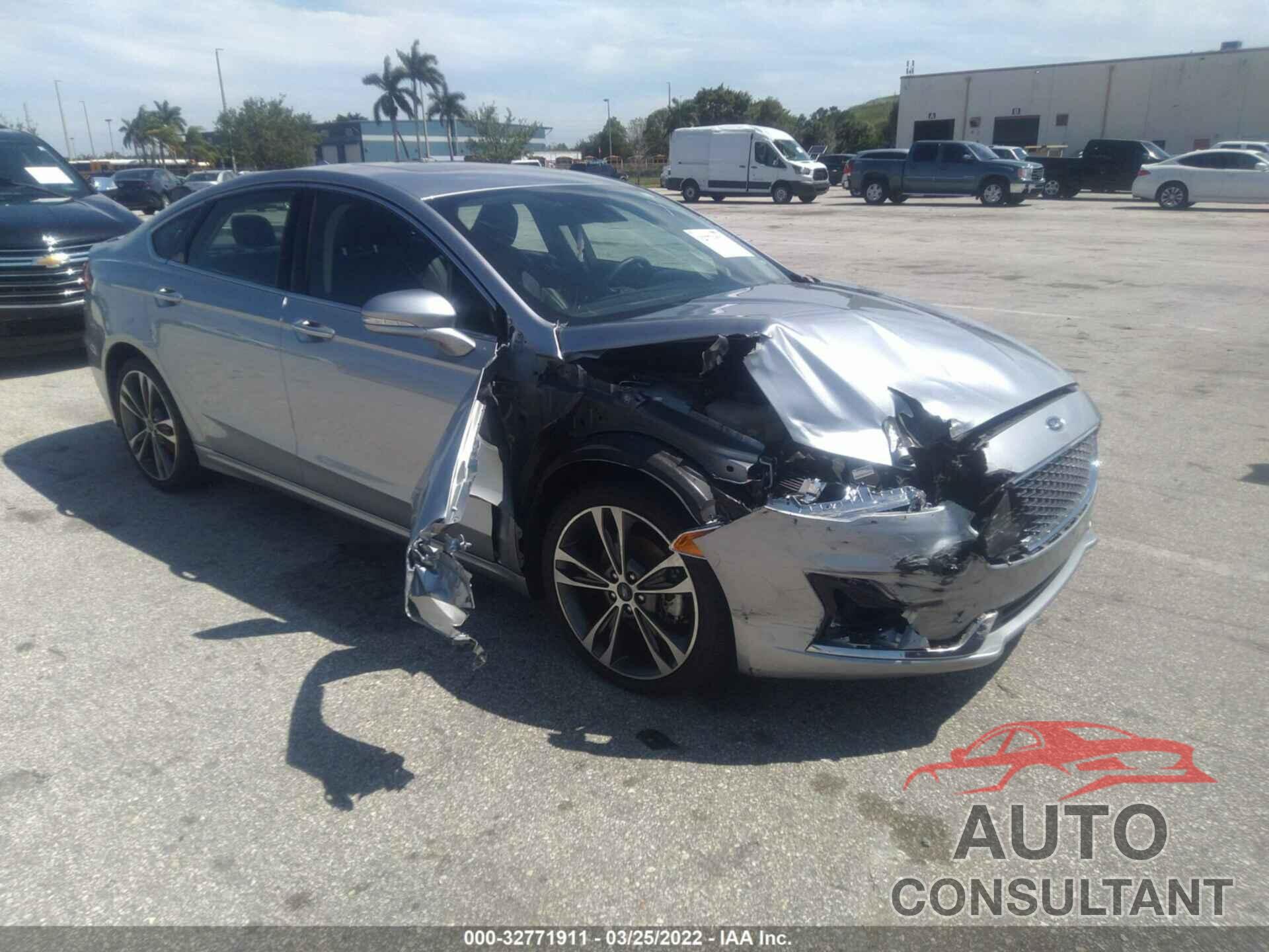 FORD FUSION 2020 - 3FA6P0D93LR137104