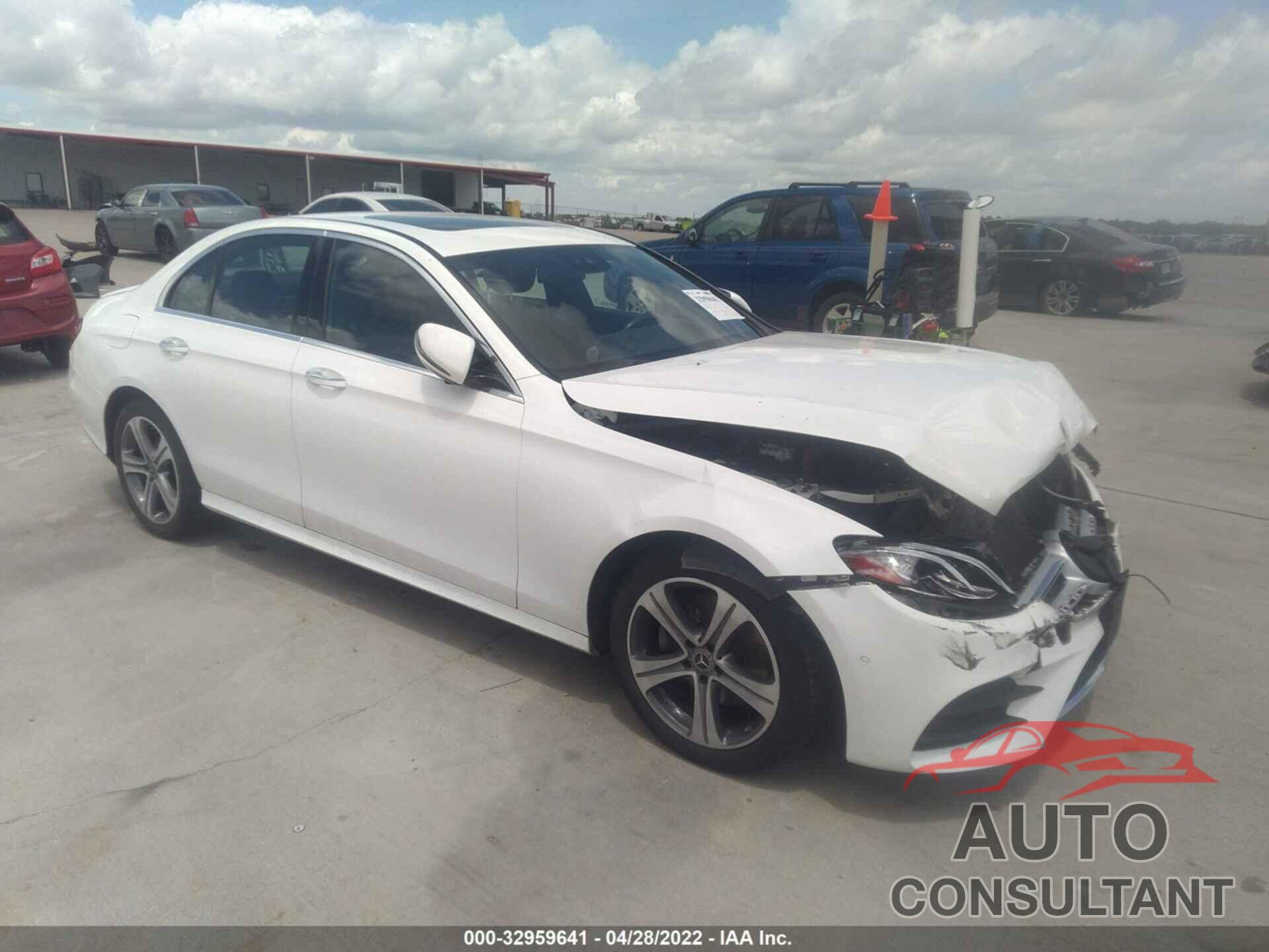 MERCEDES-BENZ E-CLASS 2018 - WDDZF4KBXJA341757