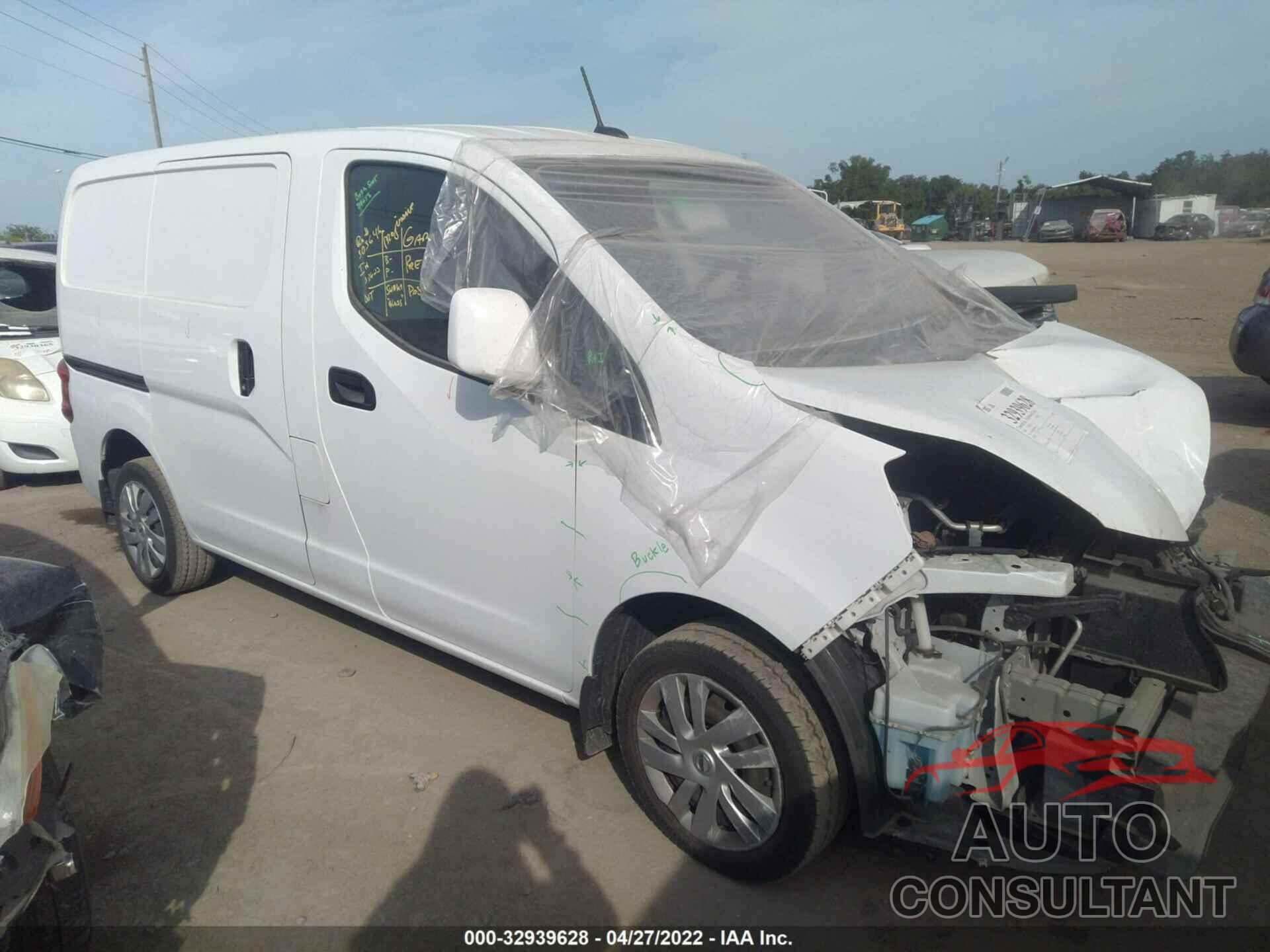 NISSAN NV200 COMPACT CARGO 2018 - 3N6CM0KN1JK705312