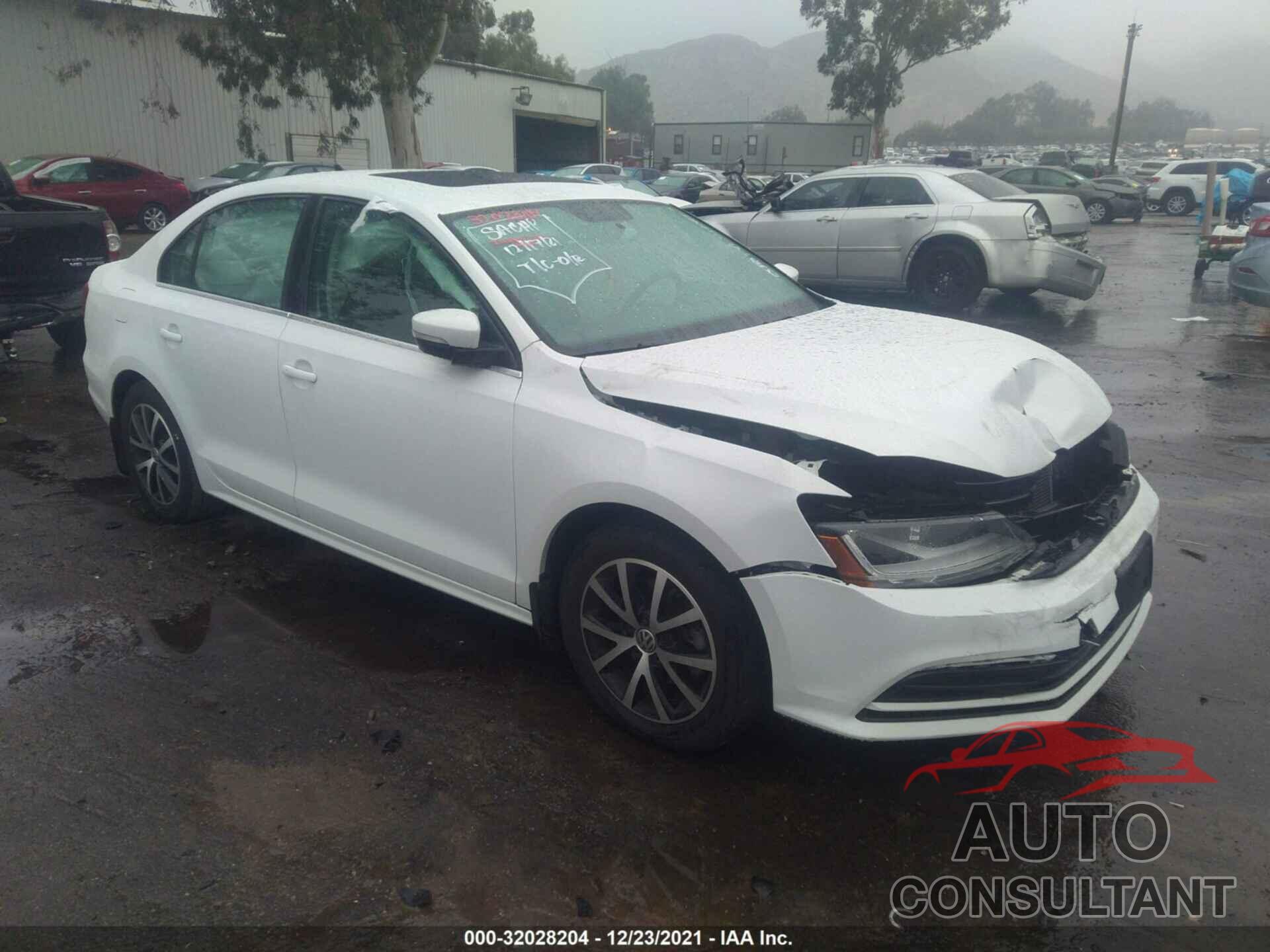 VOLKSWAGEN JETTA 2017 - 3VWDB7AJ5HM203239