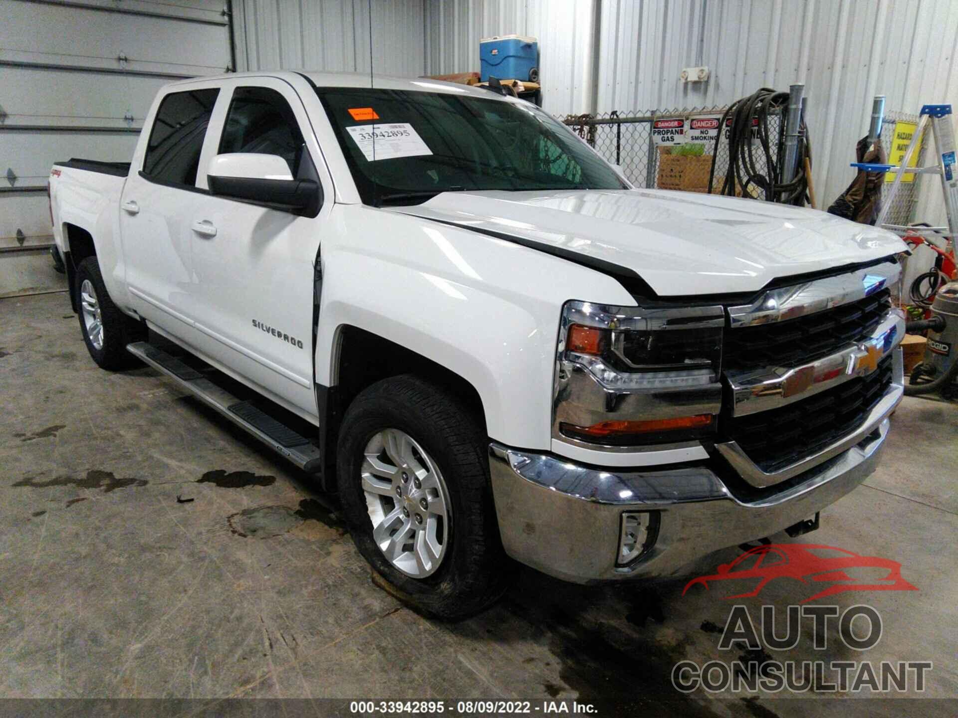 CHEVROLET SILVERADO 1500 2018 - 3GCUKREC0JG522904