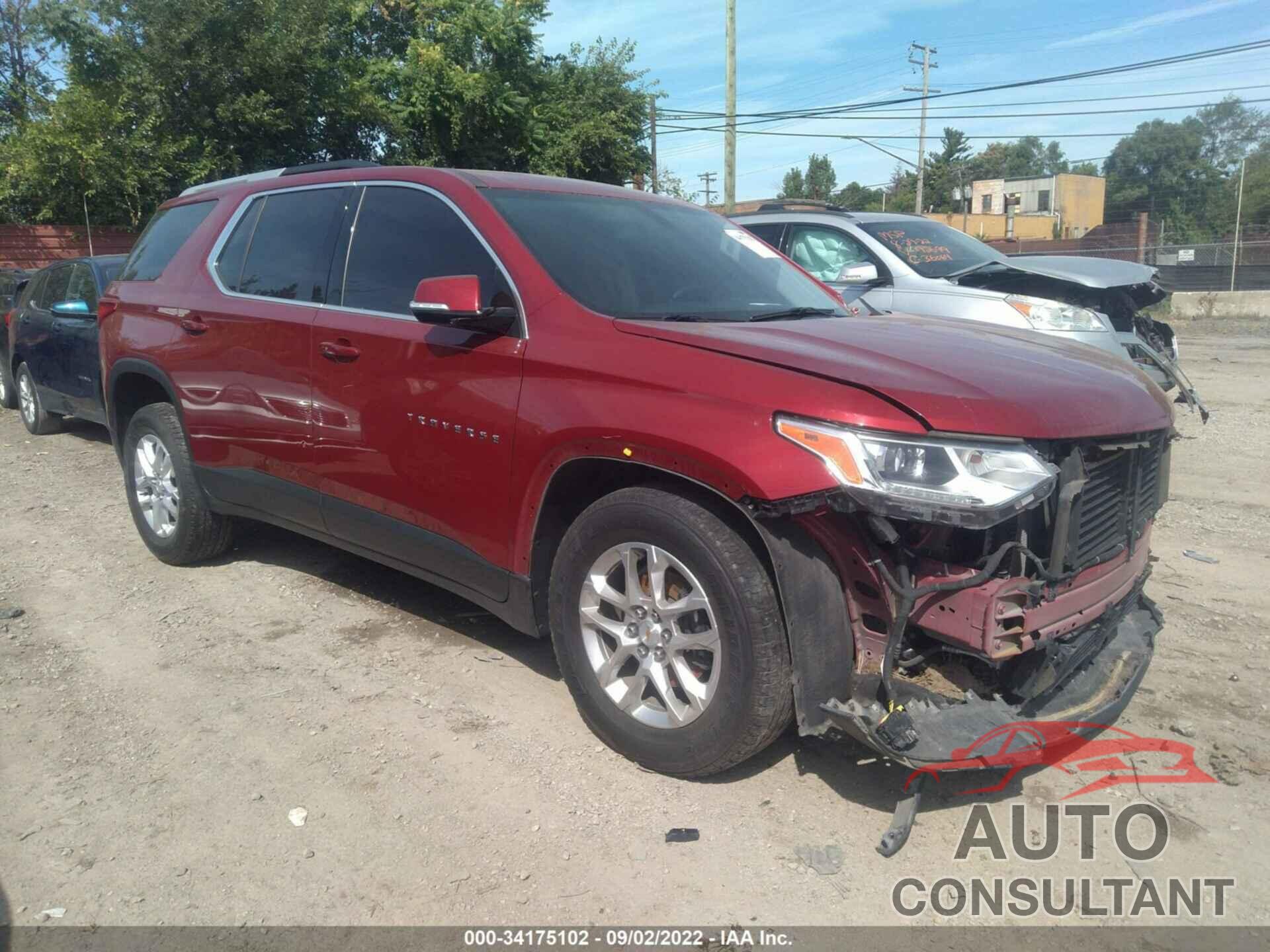 CHEVROLET TRAVERSE 2018 - 1GNERGKW5JJ108395