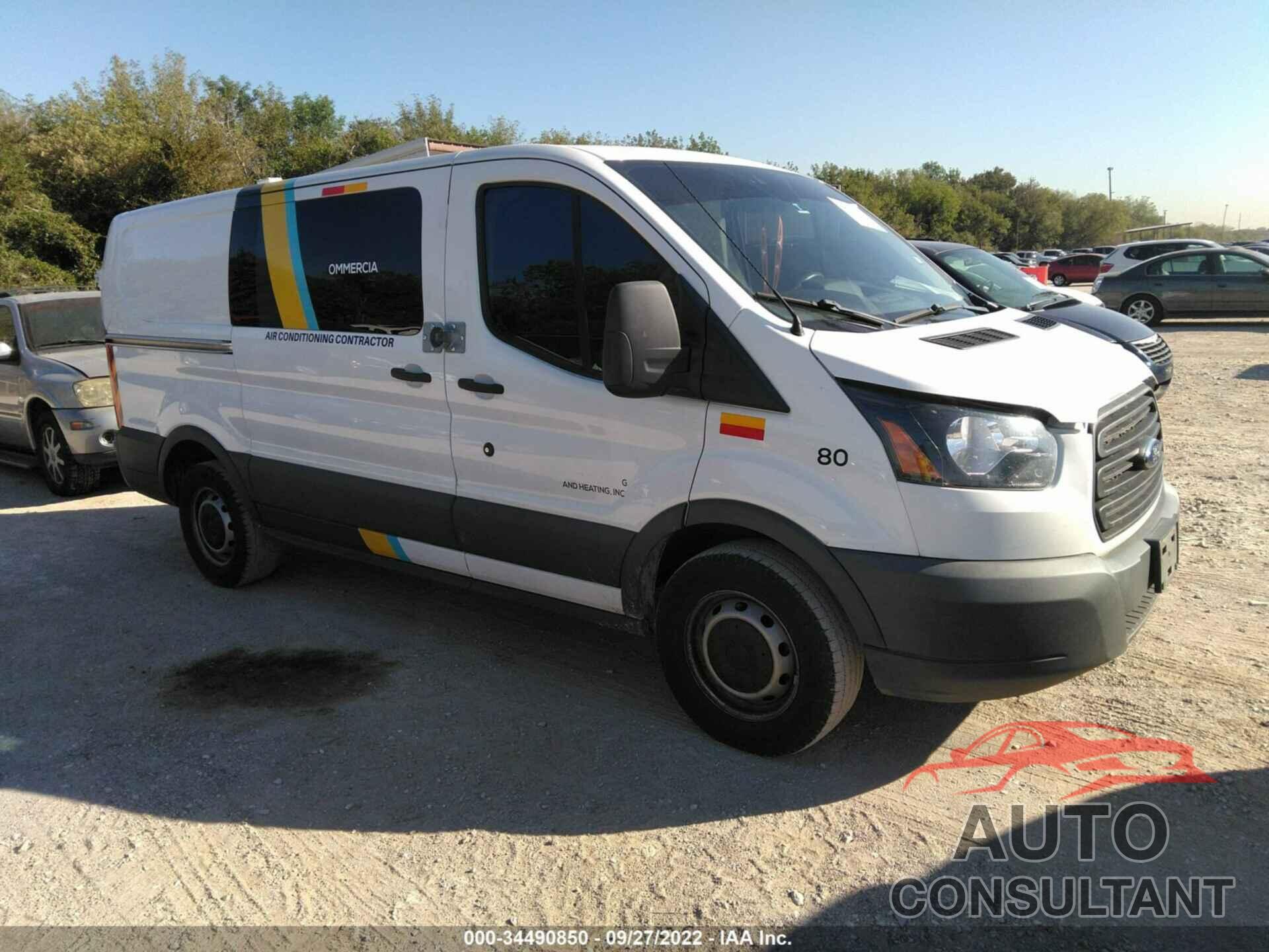 FORD TRANSIT VAN 2018 - 1FTYE1YM9JKA75156