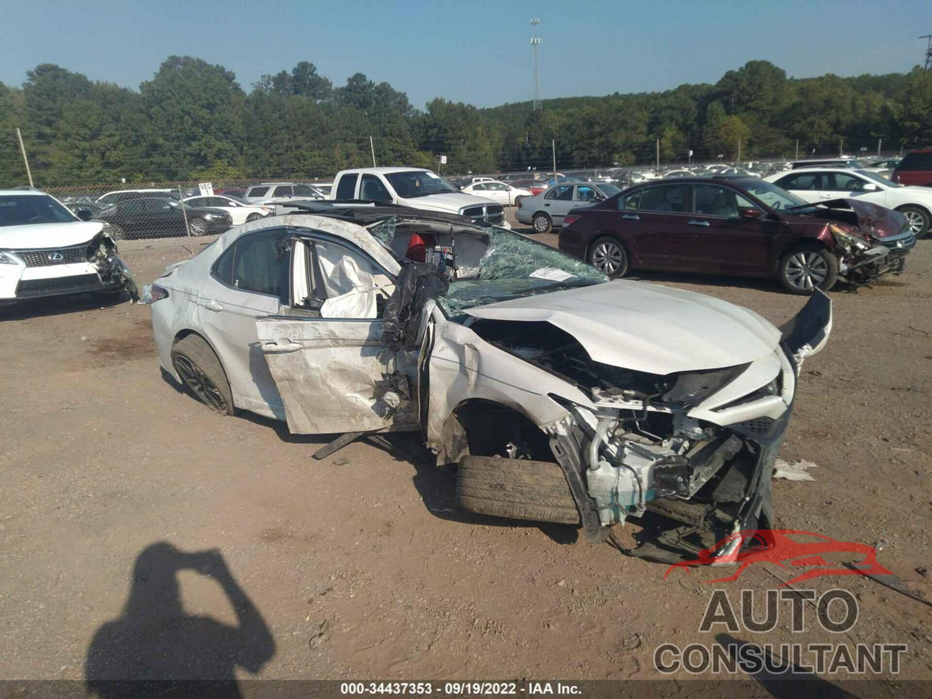 TOYOTA CAMRY 2019 - 4T1B61HK6KU714158