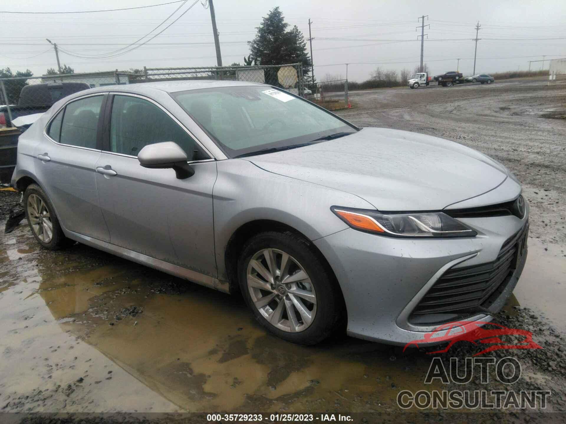 TOYOTA CAMRY 2021 - 4T1C11AK5MU467151