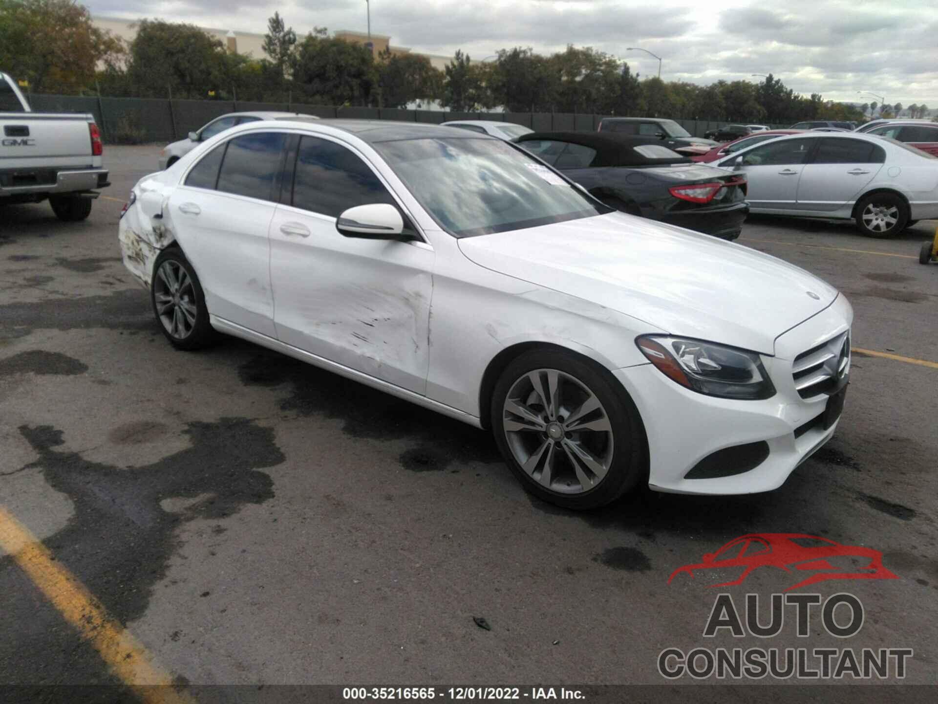 MERCEDES-BENZ C-CLASS 2016 - 55SWF4JB8GU105279