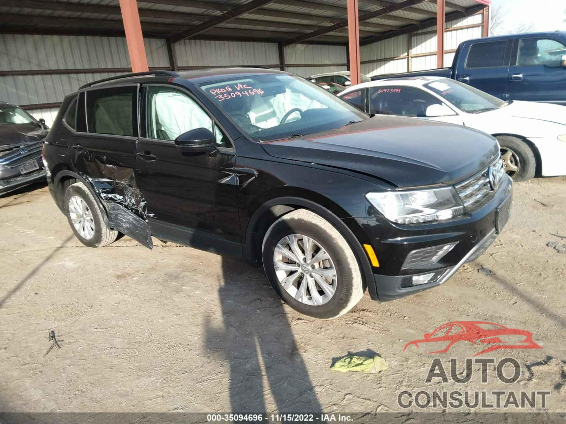 VOLKSWAGEN TIGUAN 2018 - 3VV0B7AX9JM028328