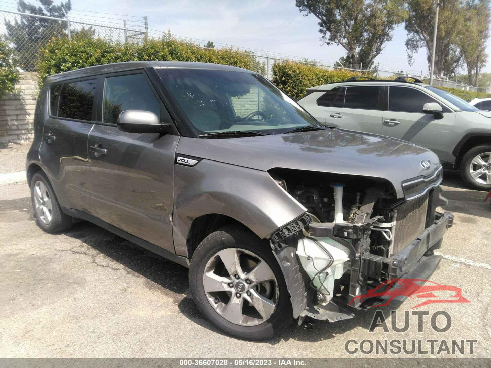 KIA SOUL 2018 - KNDJN2A26J7607353