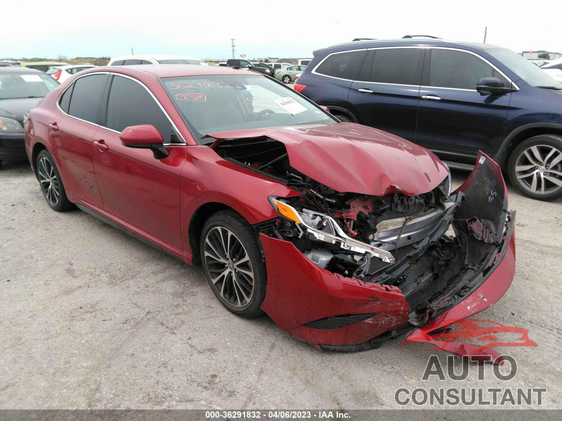 TOYOTA CAMRY 2020 - 4T1G11AK2LU391033