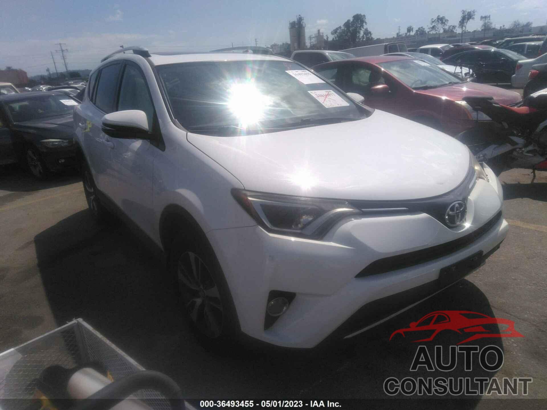 TOYOTA RAV4 2016 - JTMWFREV2GJ065471