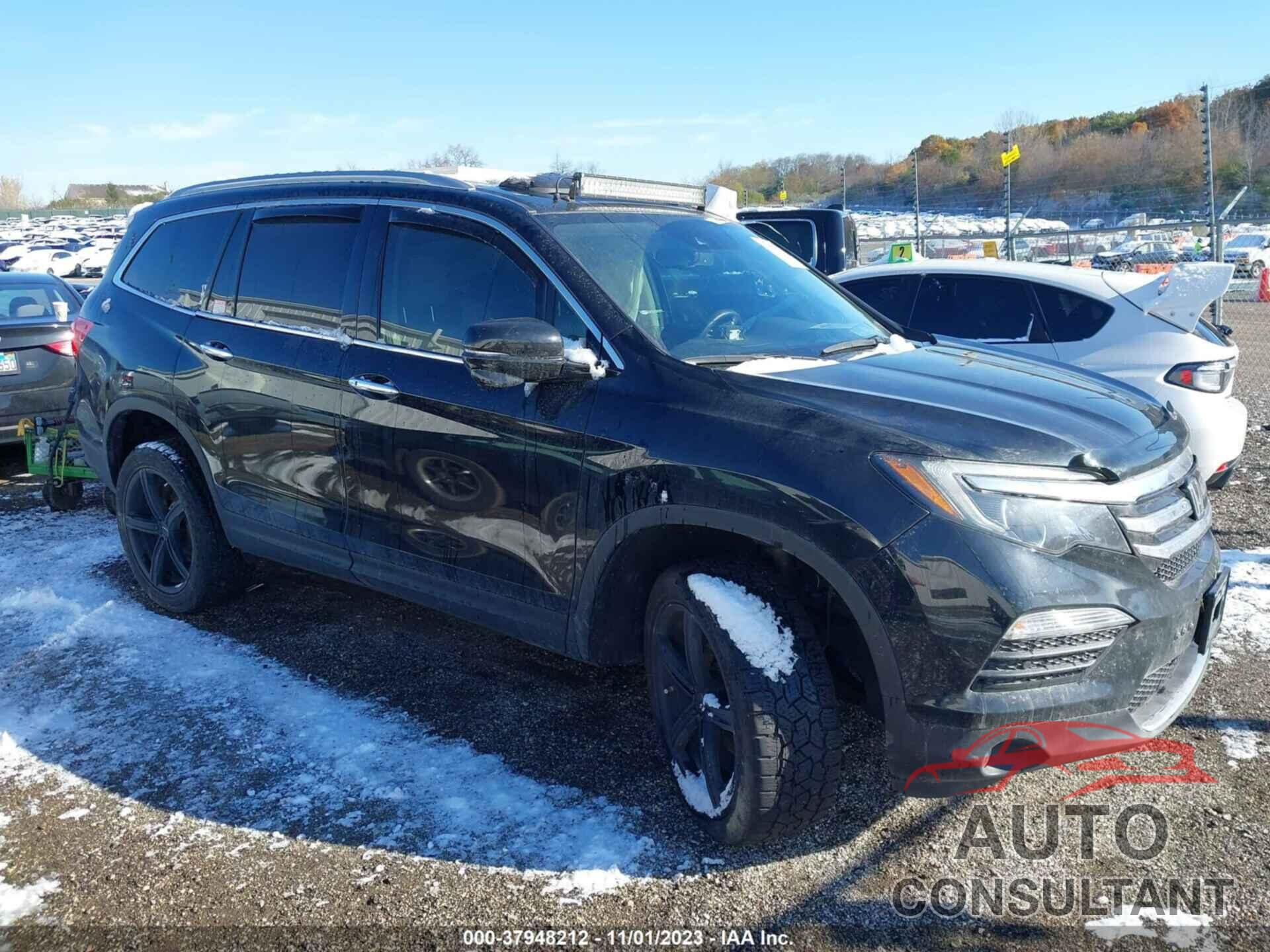 HONDA PILOT 2017 - 5FNYF6H90HB063720