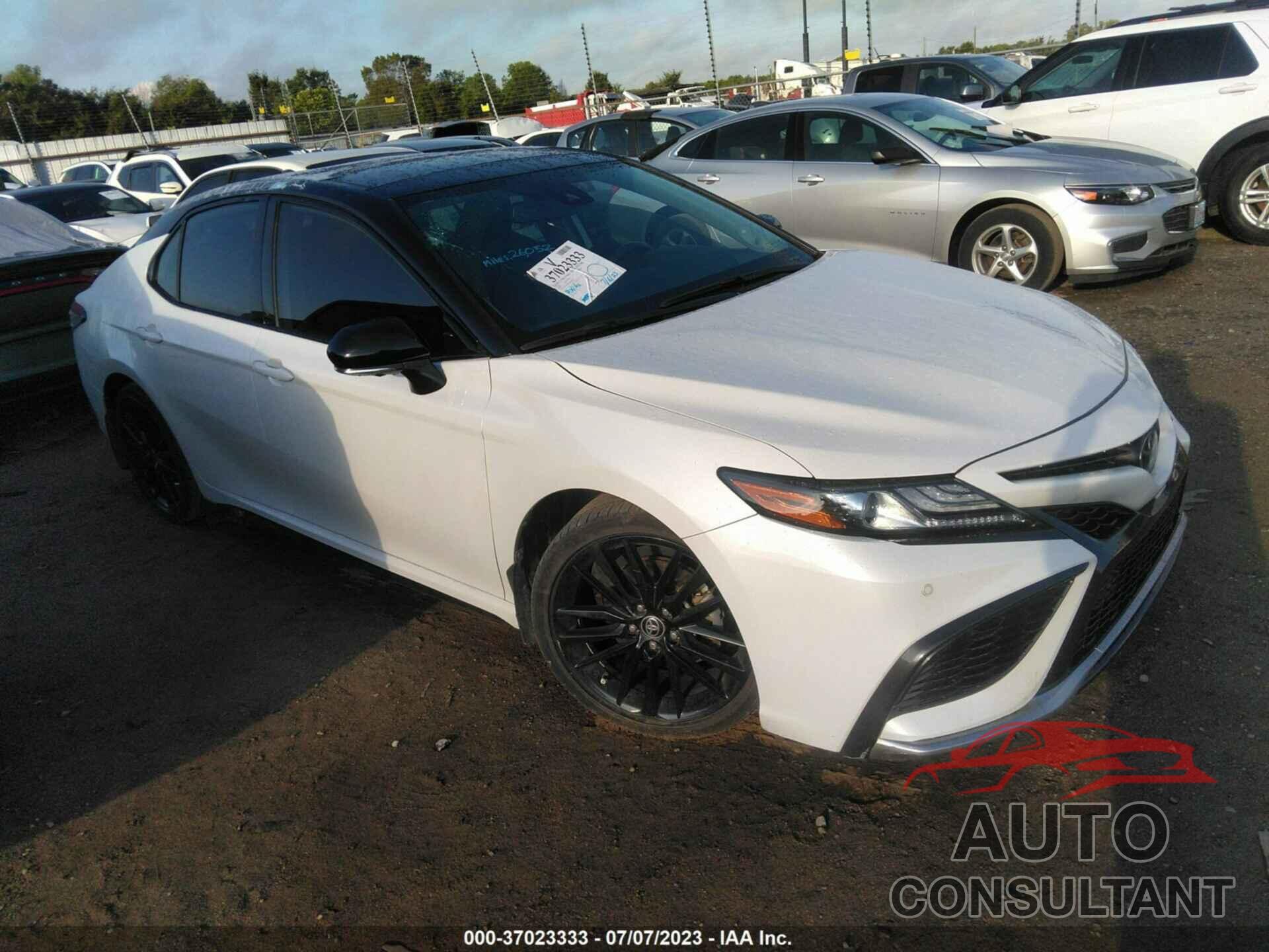 TOYOTA CAMRY 2021 - 4T1KZ1AK0MU048256