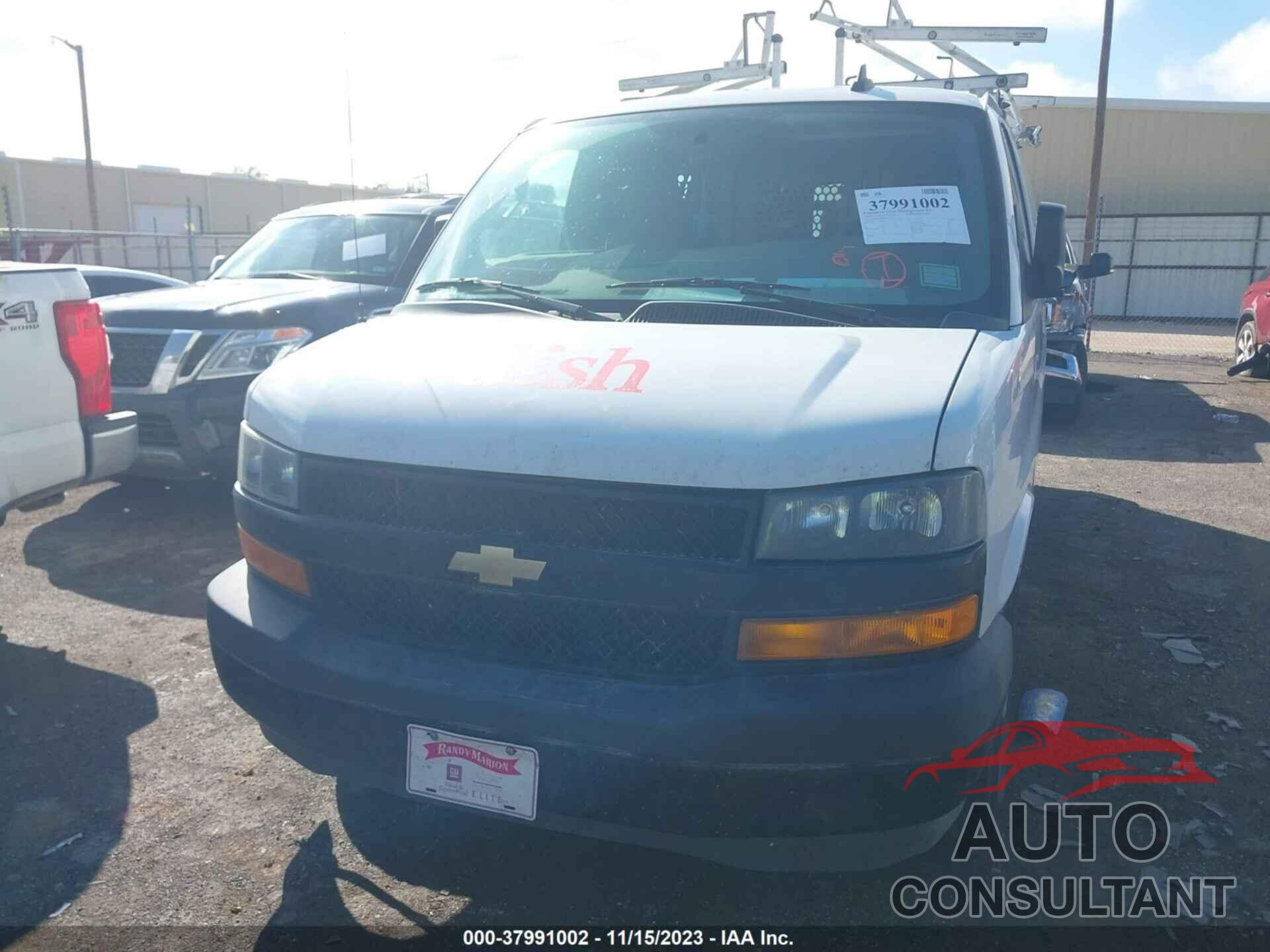 CHEVROLET EXPRESS 2500 2019 - 1GCWGAFP7K1304147