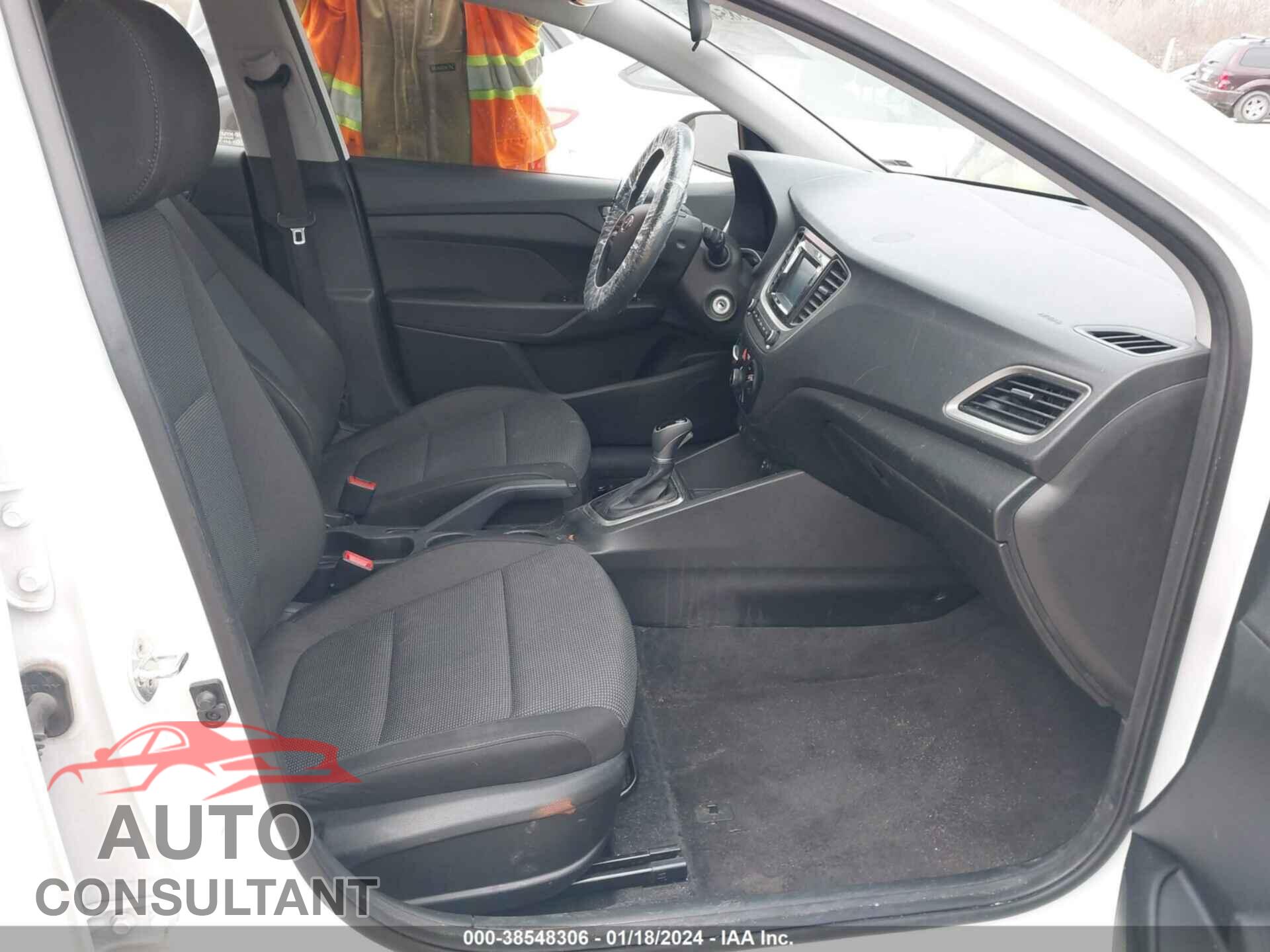 HYUNDAI ACCENT 2019 - 3KPC24A34KE072014