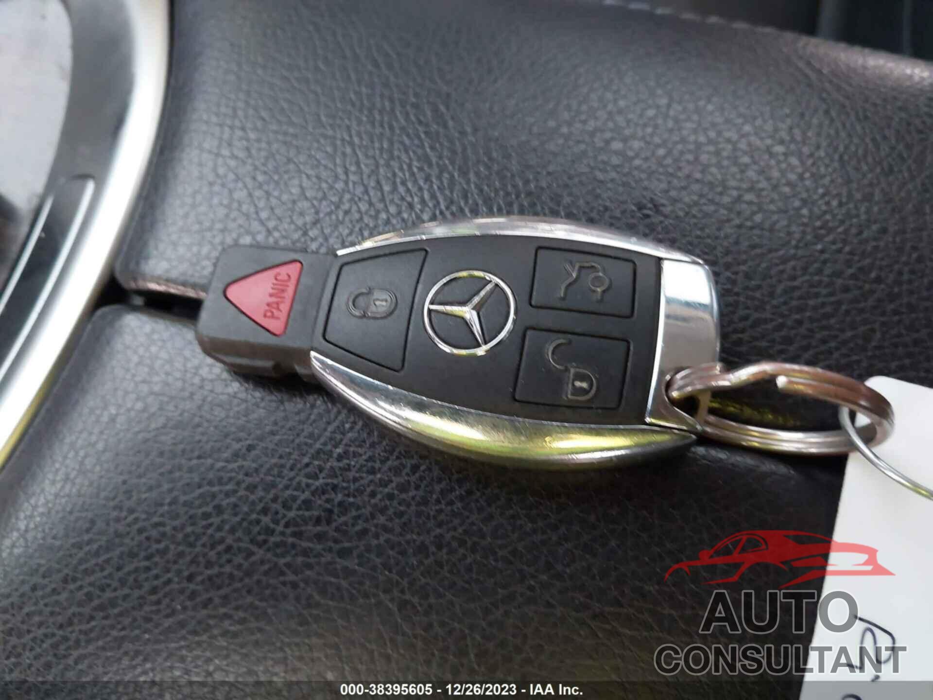 MERCEDES-BENZ C 300 2015 - 55SWF4JB1FU050883