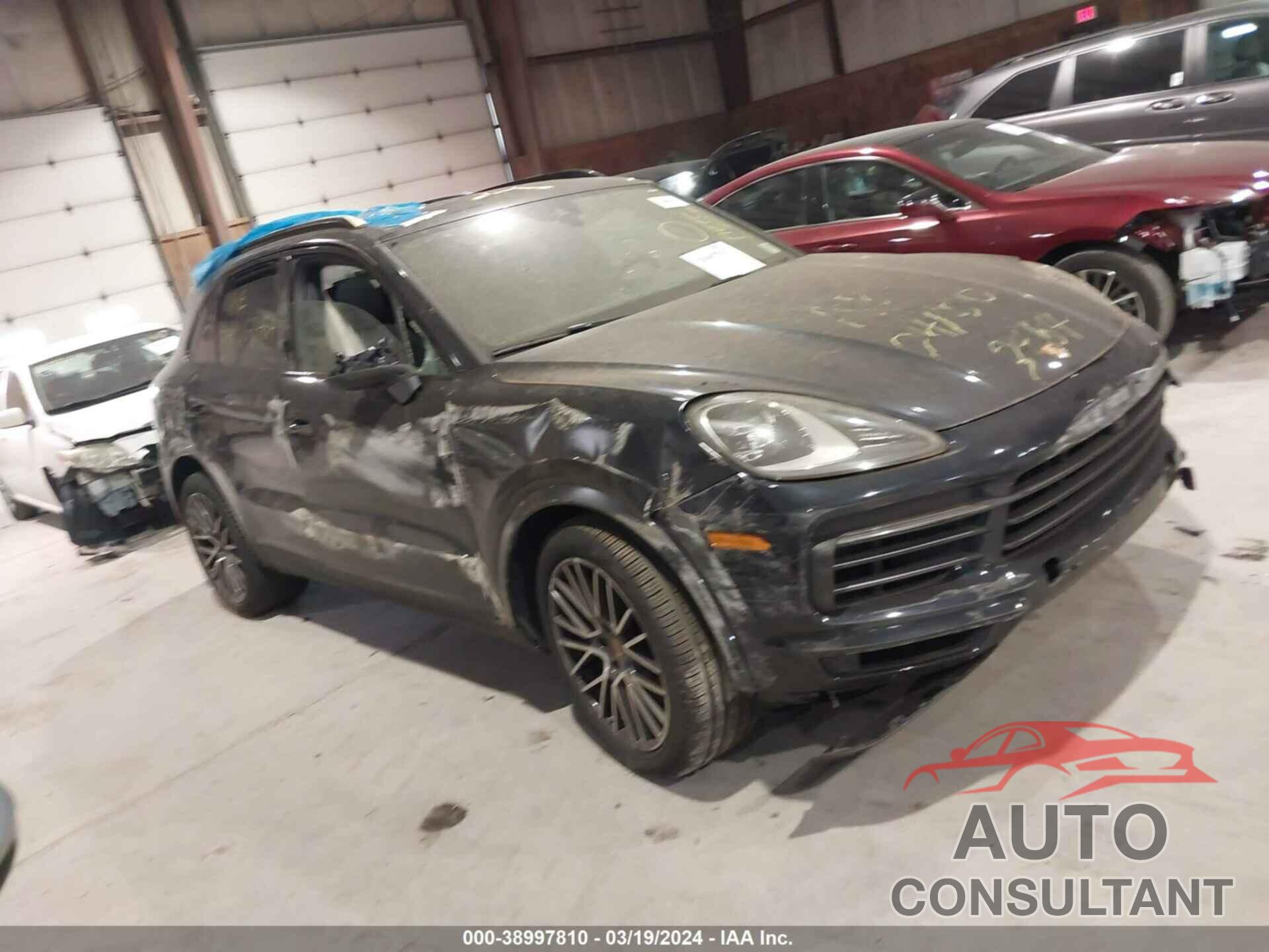 PORSCHE CAYENNE 2023 - WP1AA2AY7PDA01066