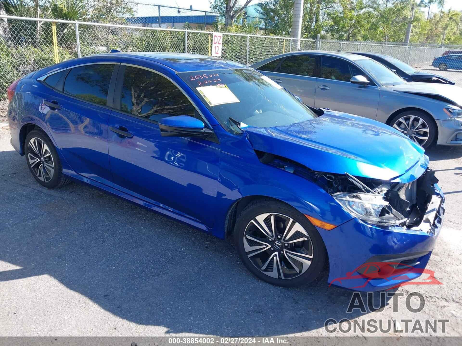 HONDA CIVIC 2018 - JHMFC1F37JX005535