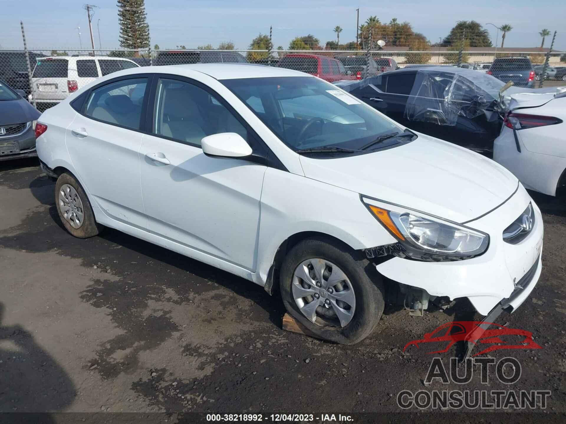 HYUNDAI ACCENT 2015 - KMHCT4AE8FU921000