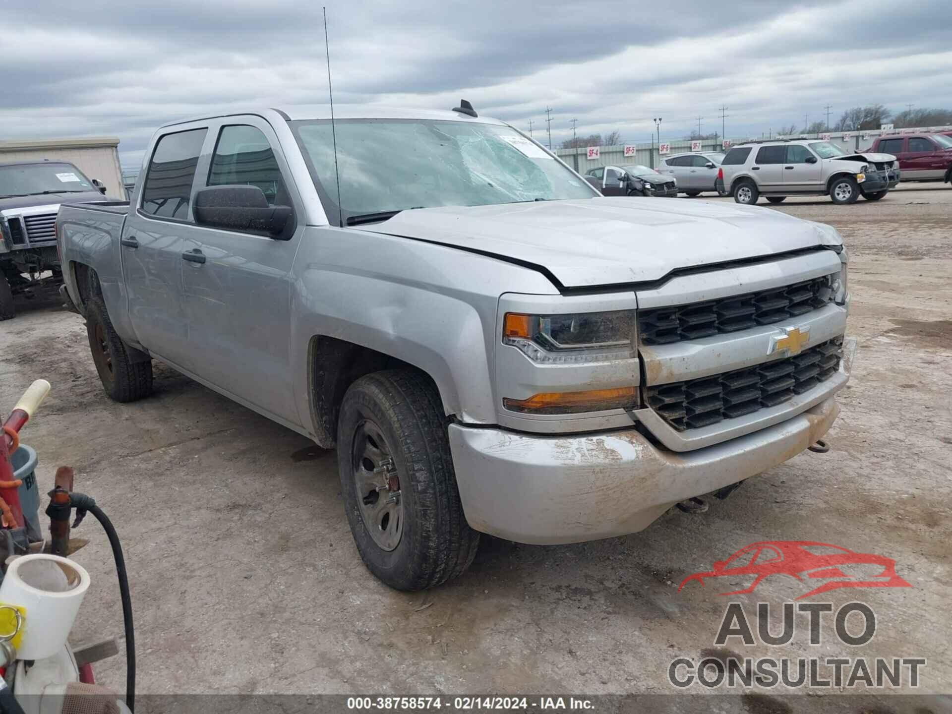 CHEVROLET SILVERADO 1500 2018 - 3GCPCPEC9JG386285