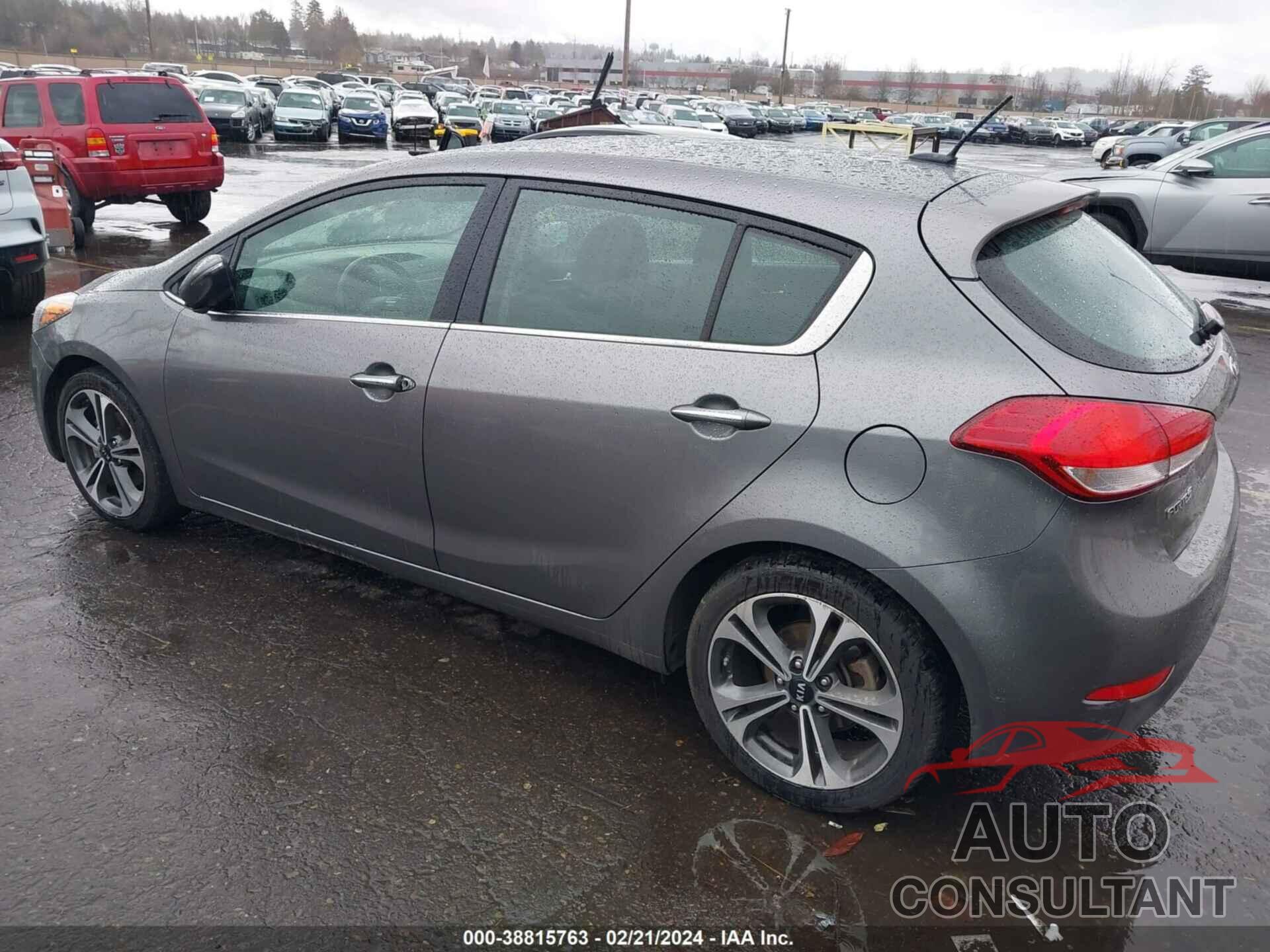 KIA FORTE 2016 - KNAFX5A85G5502696