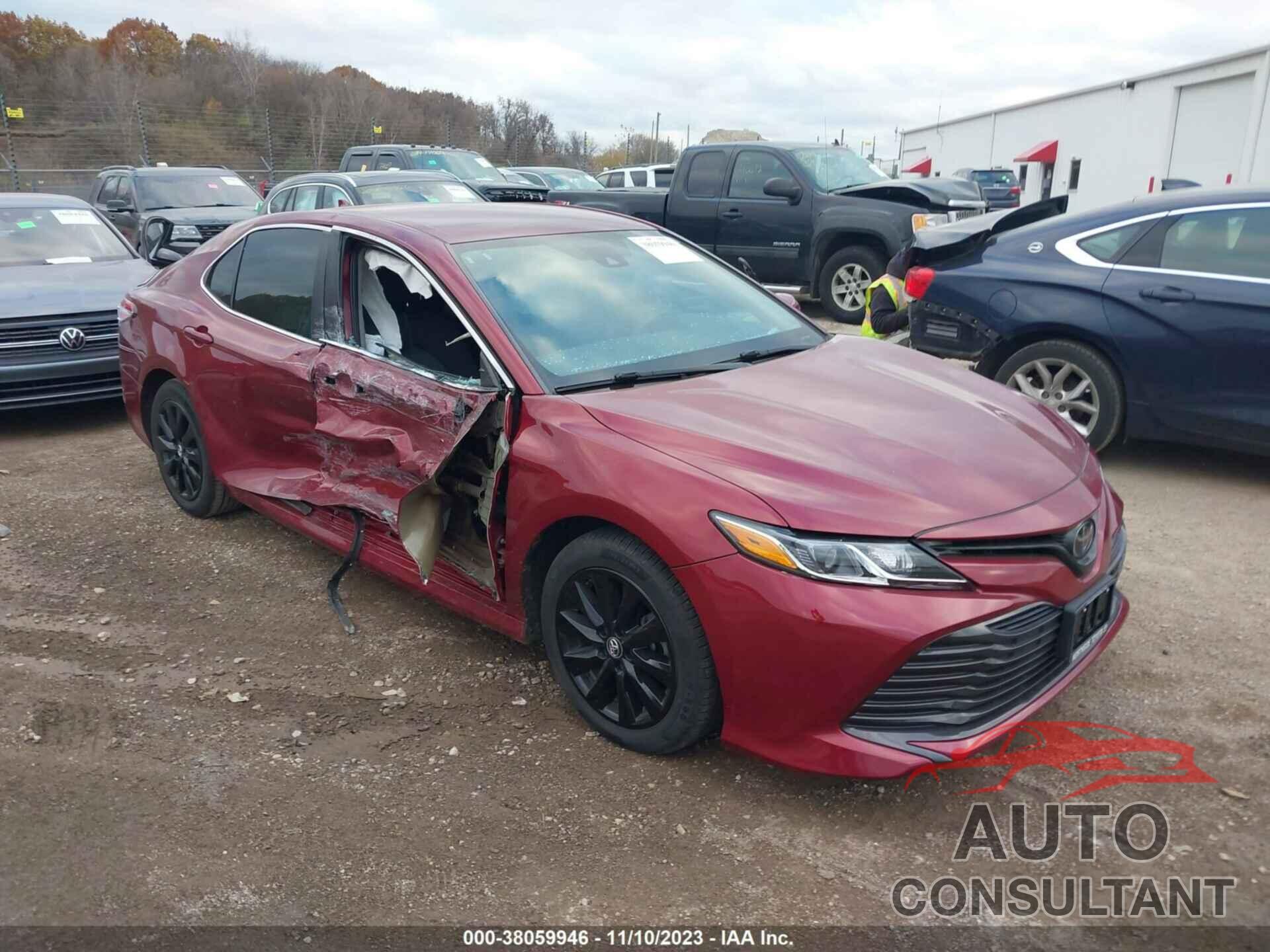 TOYOTA CAMRY 2019 - 4T1B11HK8KU841153