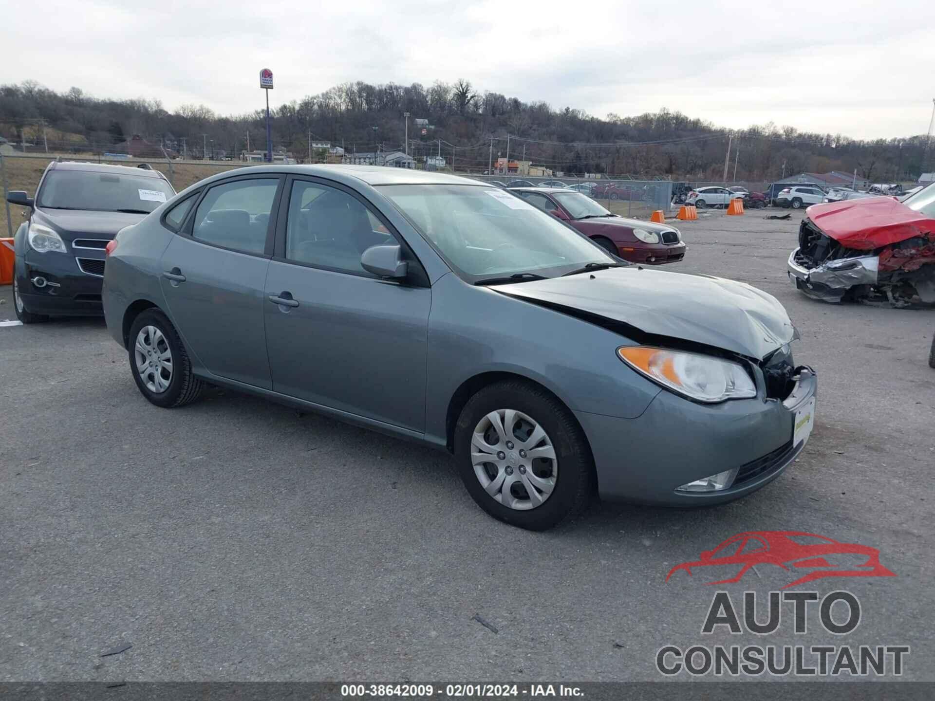 HYUNDAI ELANTRA 2010 - KMHDU4AD7AU925282