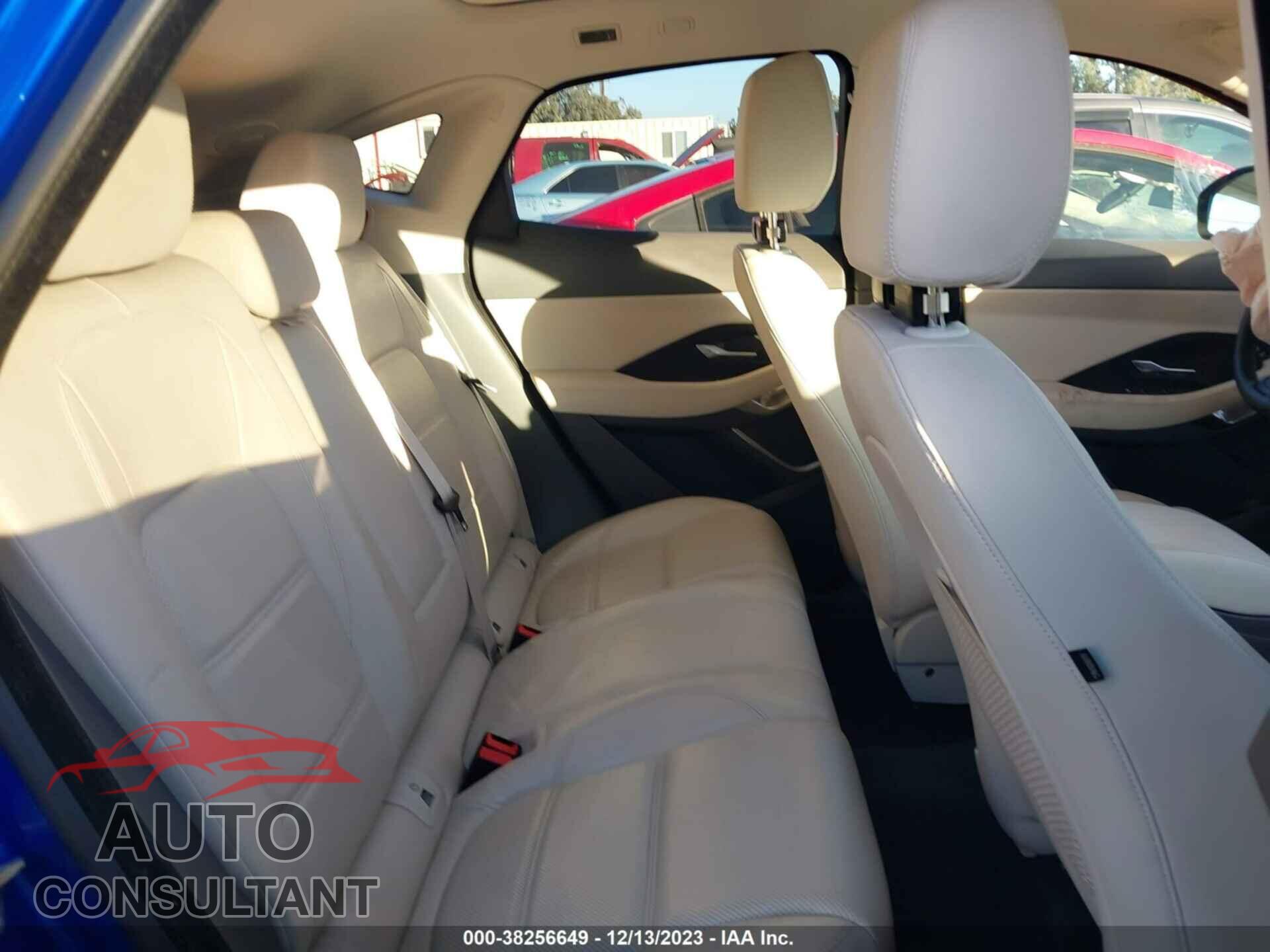 JAGUAR E-PACE 2018 - SADFJ2FX9J1Z08440