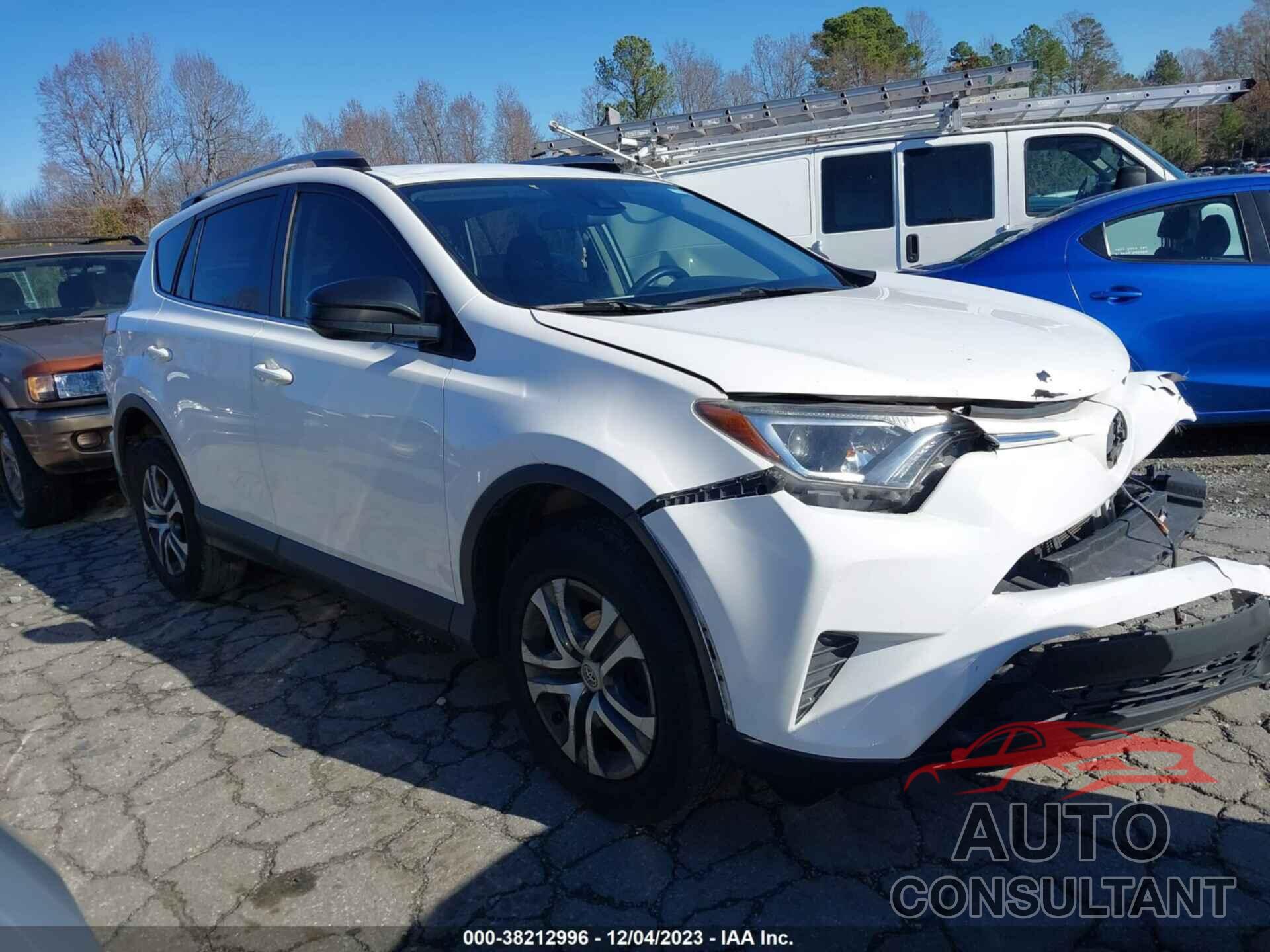 TOYOTA RAV4 2018 - JTMZFREV1JJ185167