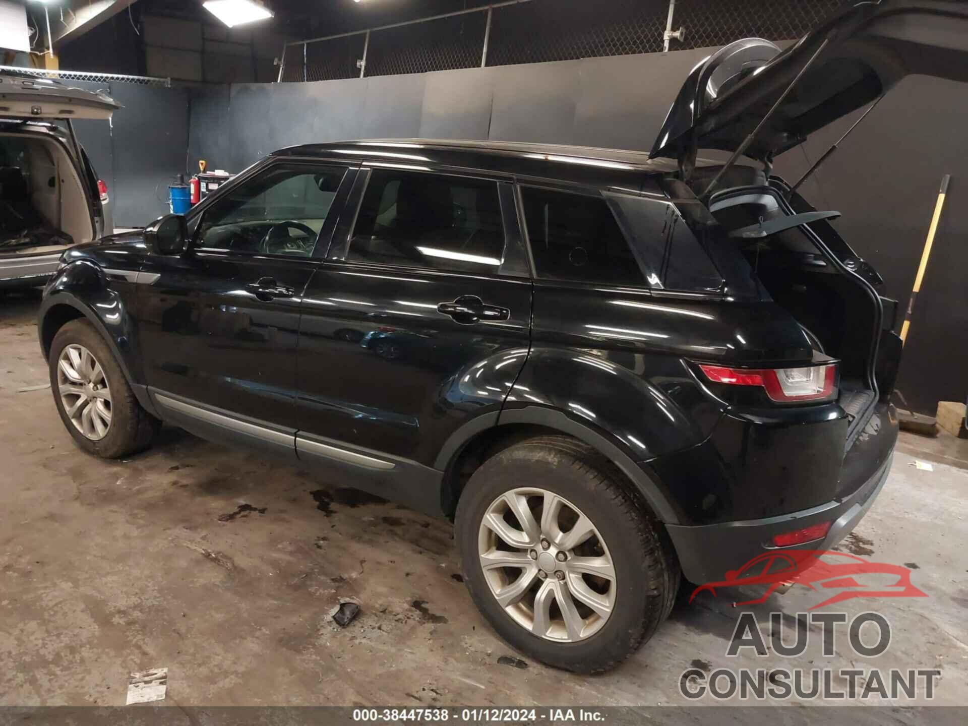 LAND ROVER RANGE ROVER EVOQUE 2018 - SALVP2RX7JH267628