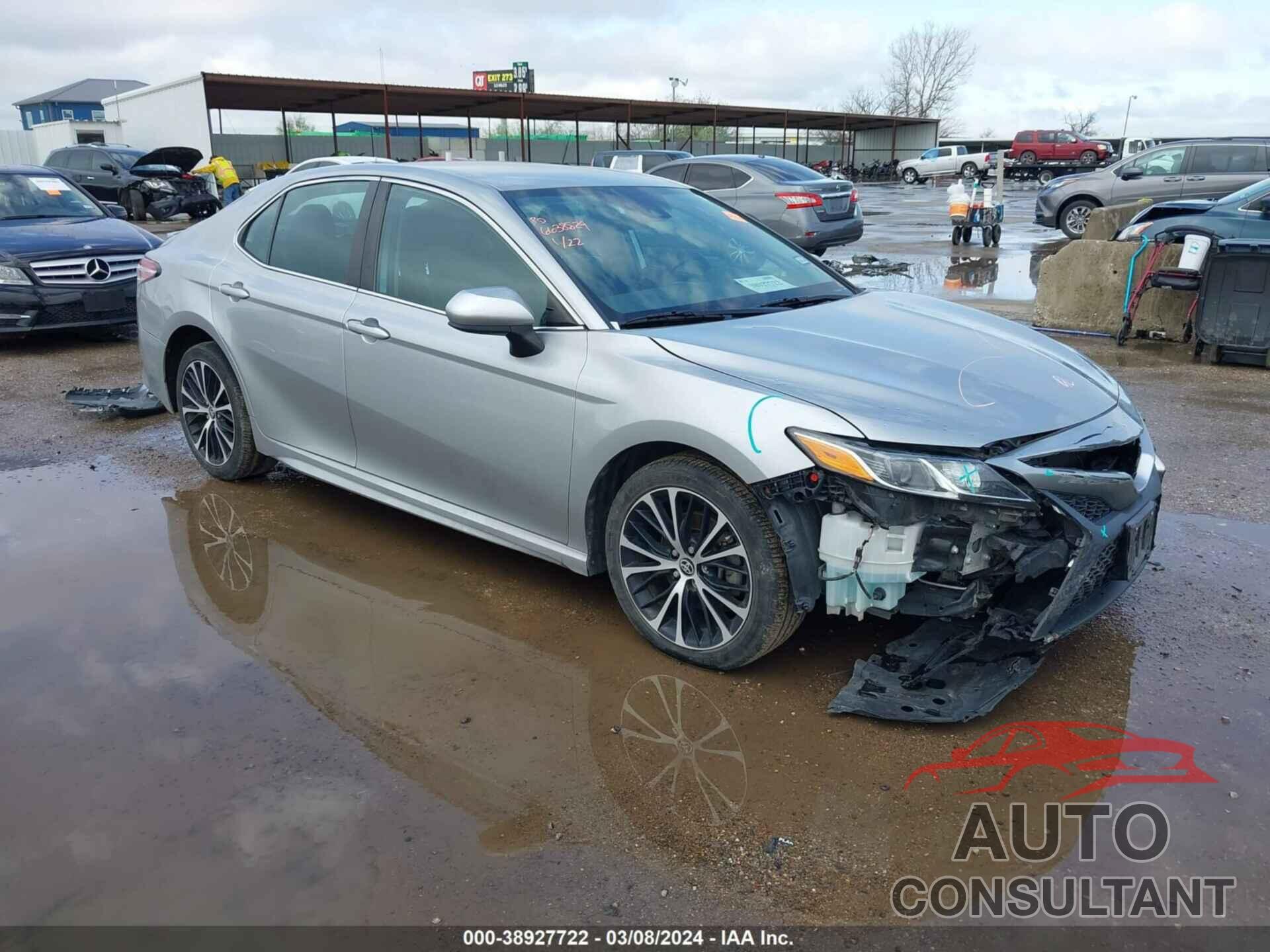 TOYOTA CAMRY 2020 - 4T1G11AK9LU953168