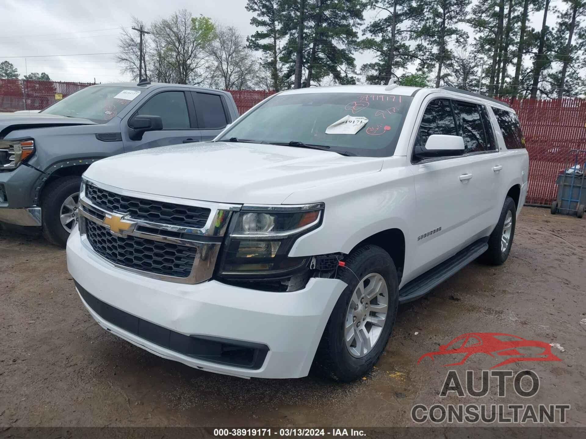 CHEVROLET SUBURBAN 2018 - 1GNSCHKC2JR375236