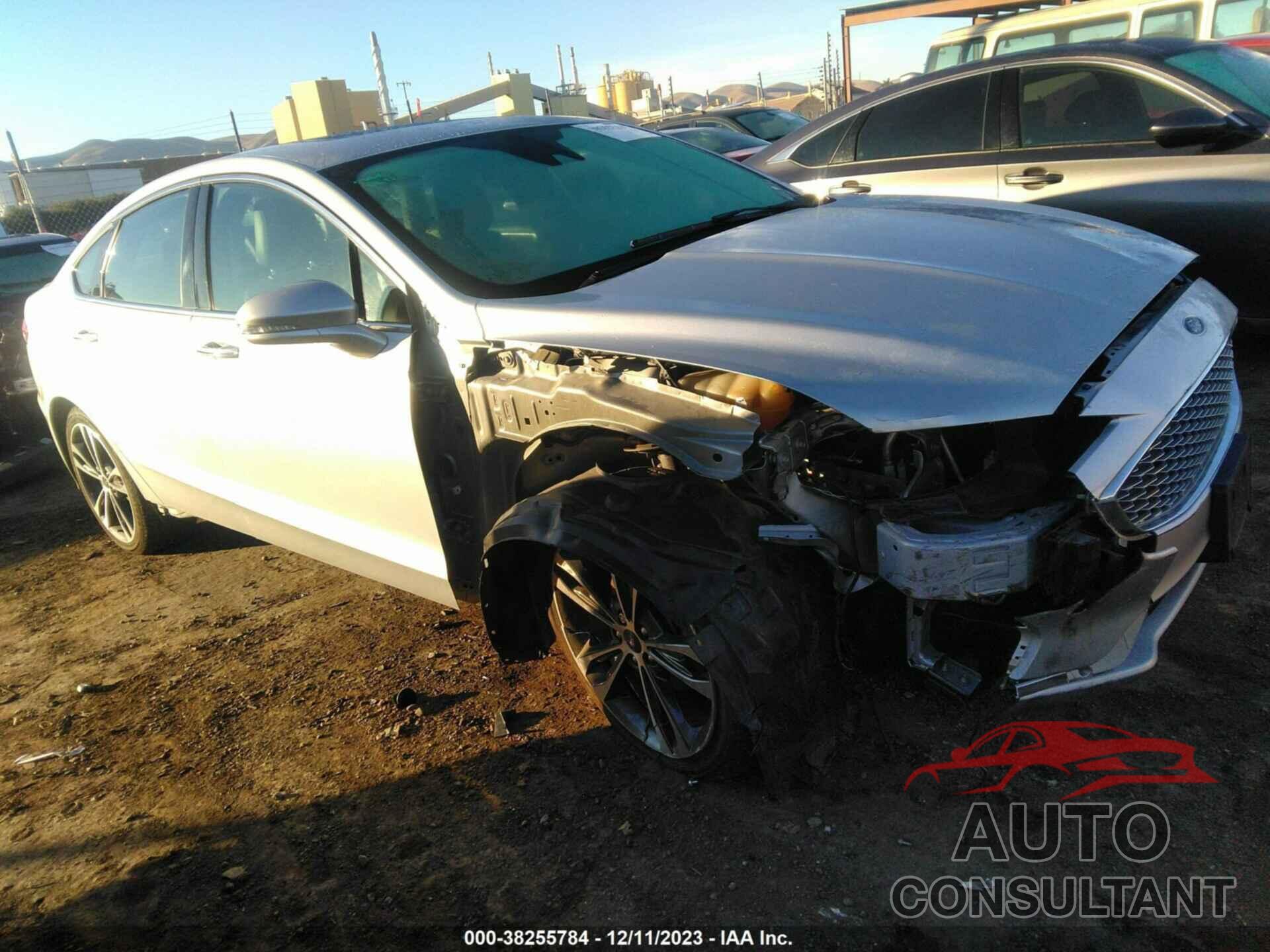 FORD FUSION 2019 - 3FA6P0D96KR226437