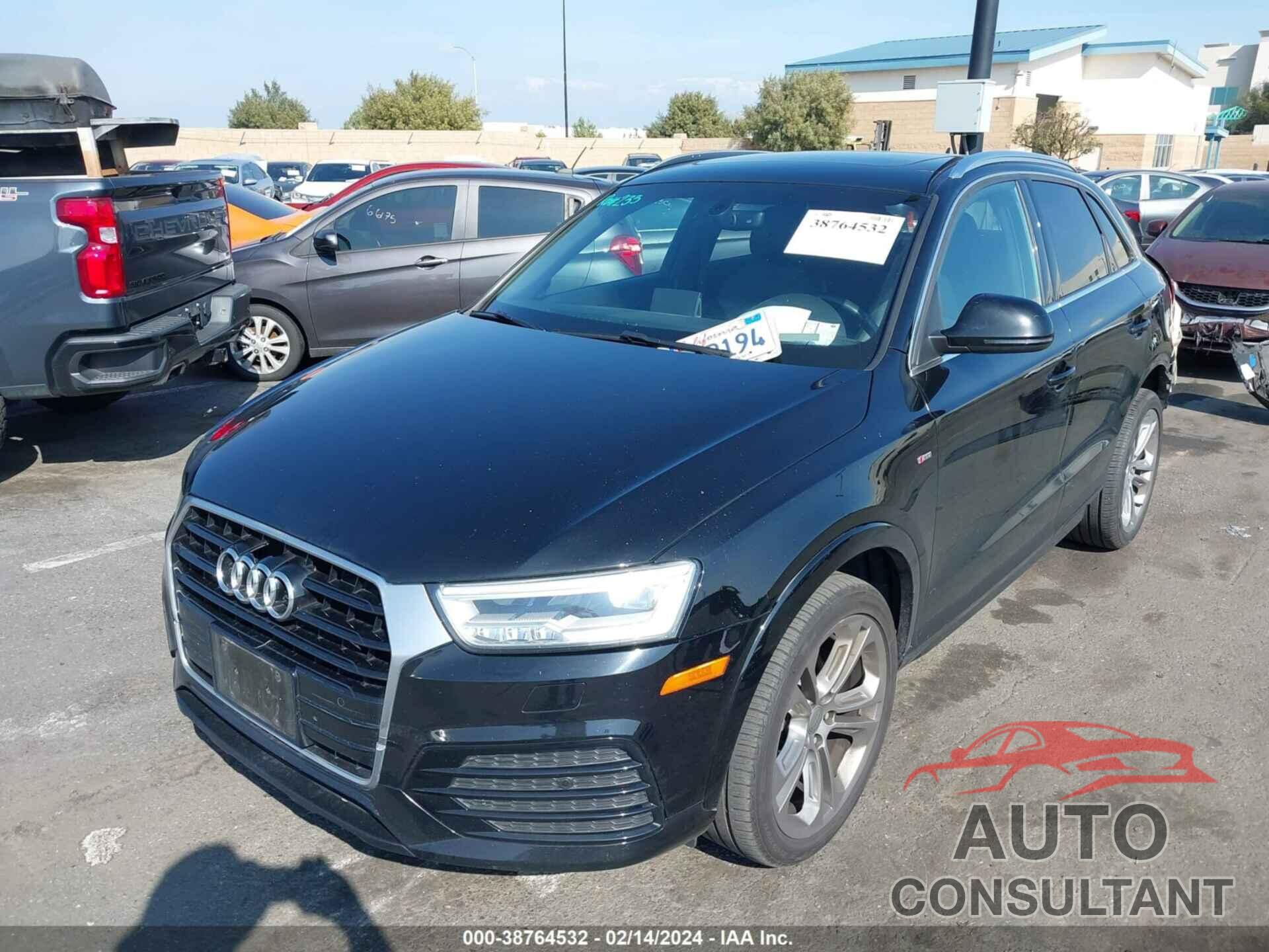 AUDI Q3 2018 - WA1HCCFS8JR017396