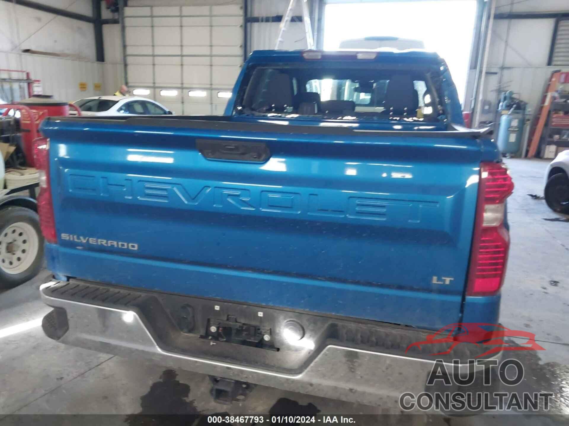 CHEVROLET SILVERADO 1500 2022 - 1GCPACED1NZ615667