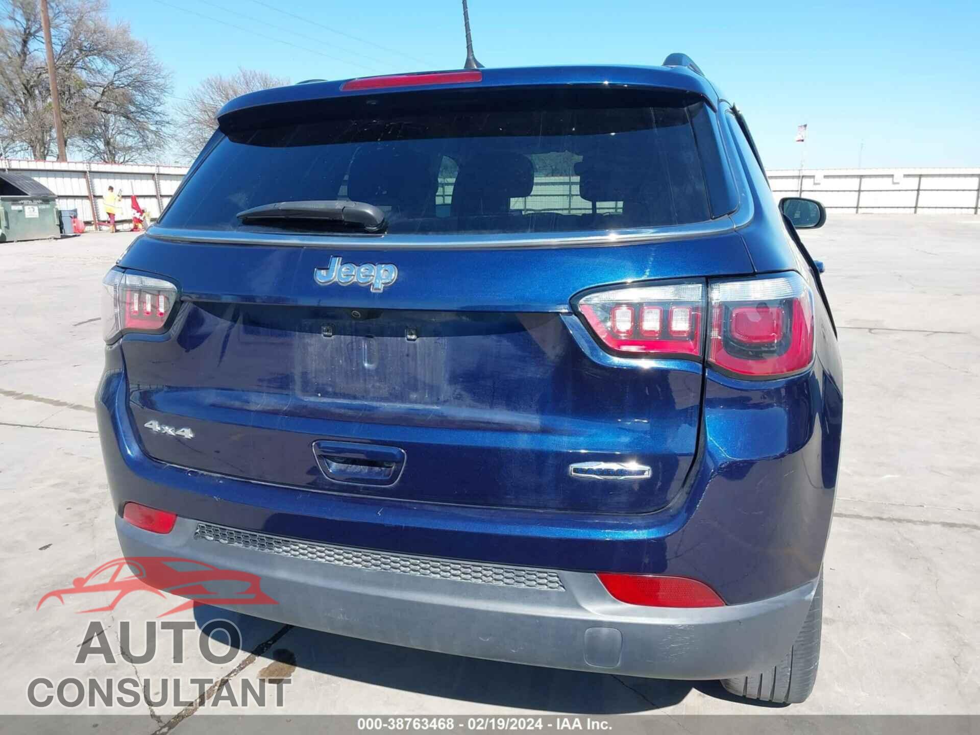 JEEP COMPASS 2018 - 3C4NJDBB5JT262755