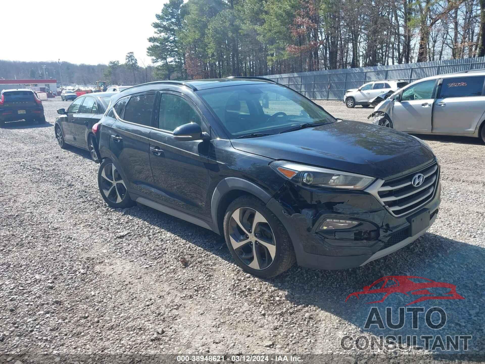 HYUNDAI TUCSON 2018 - KM8J3CA27JU633873