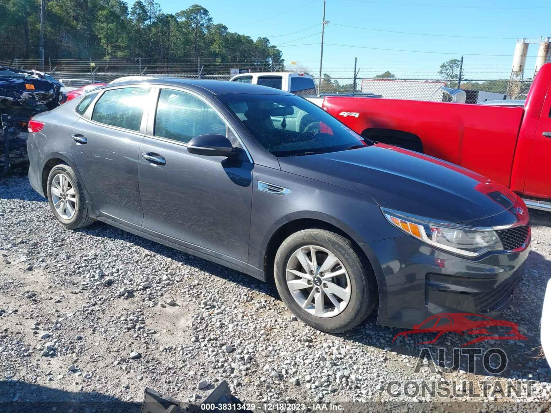 KIA OPTIMA 2017 - KNAGT4L35H5150121