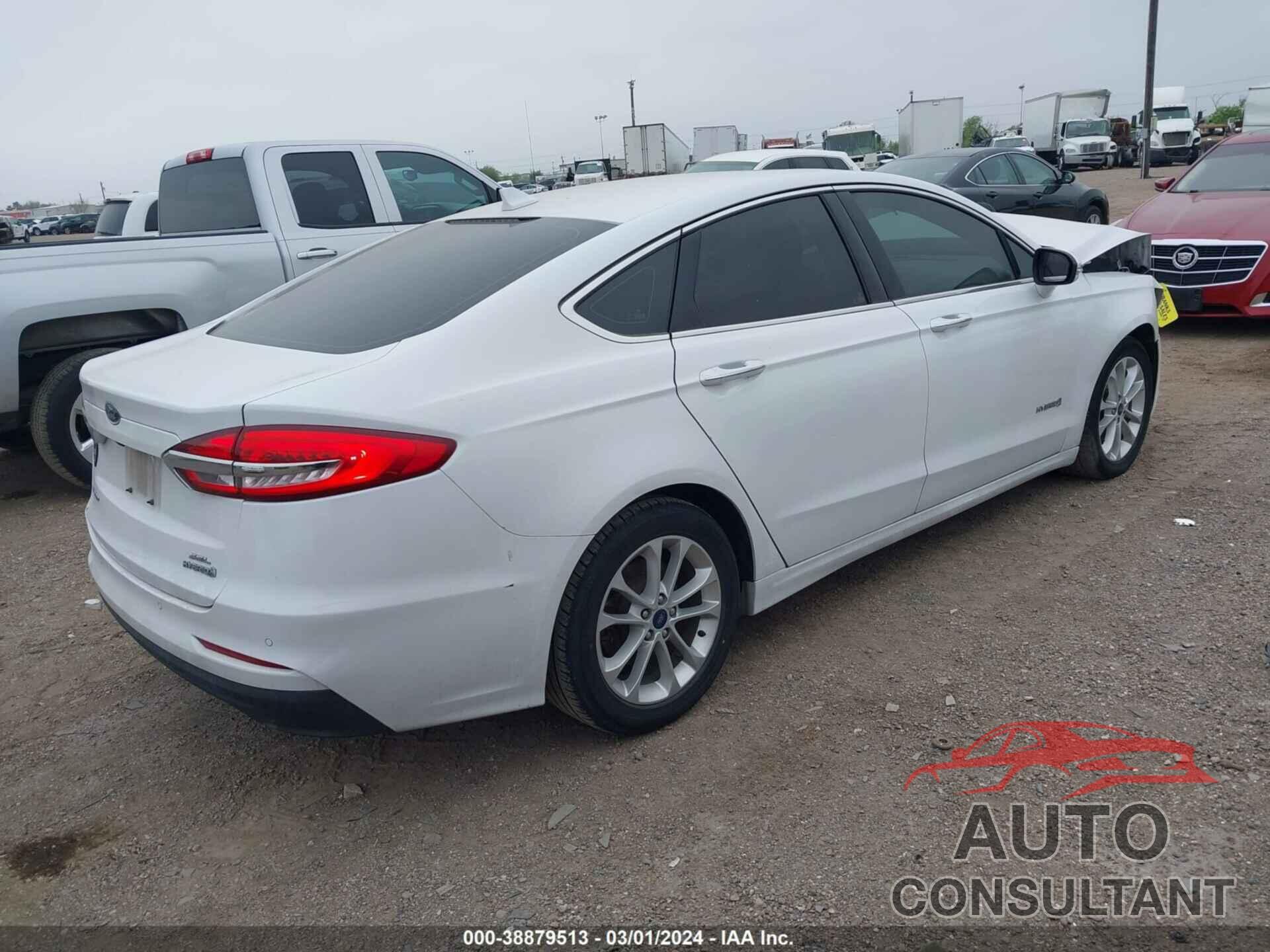 FORD FUSION 2019 - 3FA6P0MU1KR185610