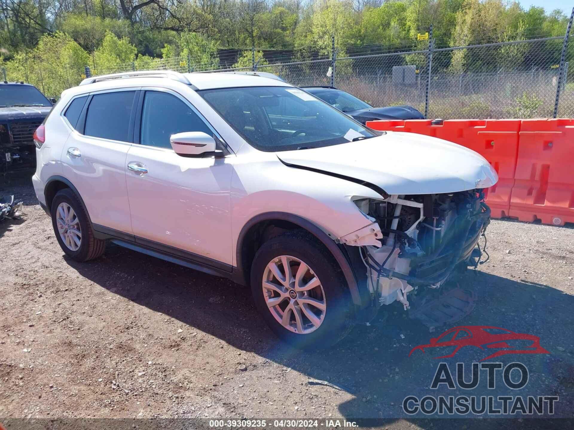 NISSAN ROGUE 2018 - KNMAT2MV1JP556307