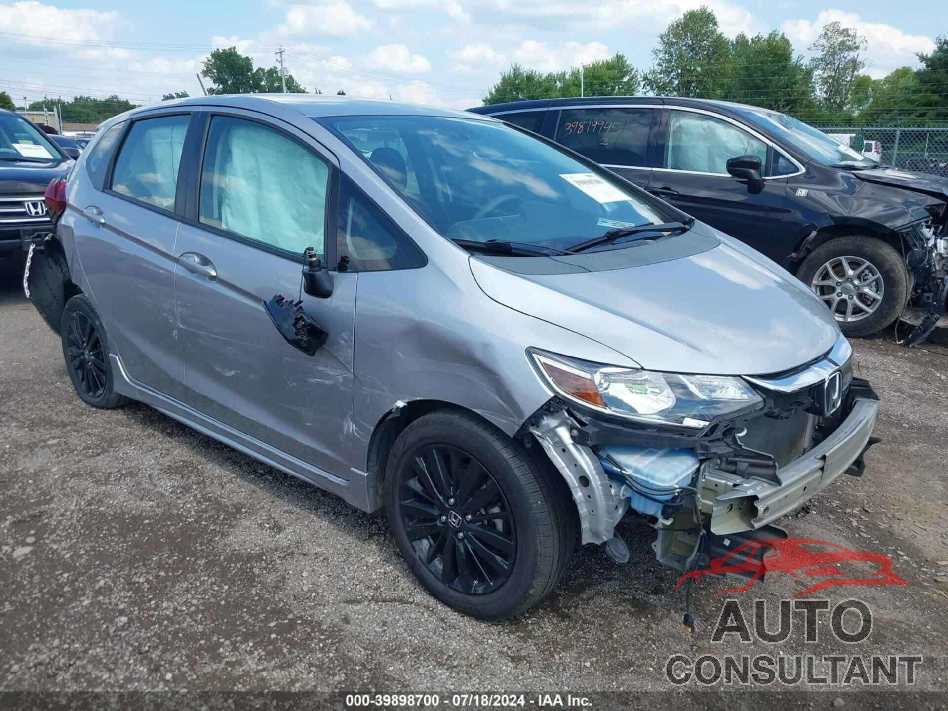 HONDA FIT 2018 - 3HGGK5H6XJM712031