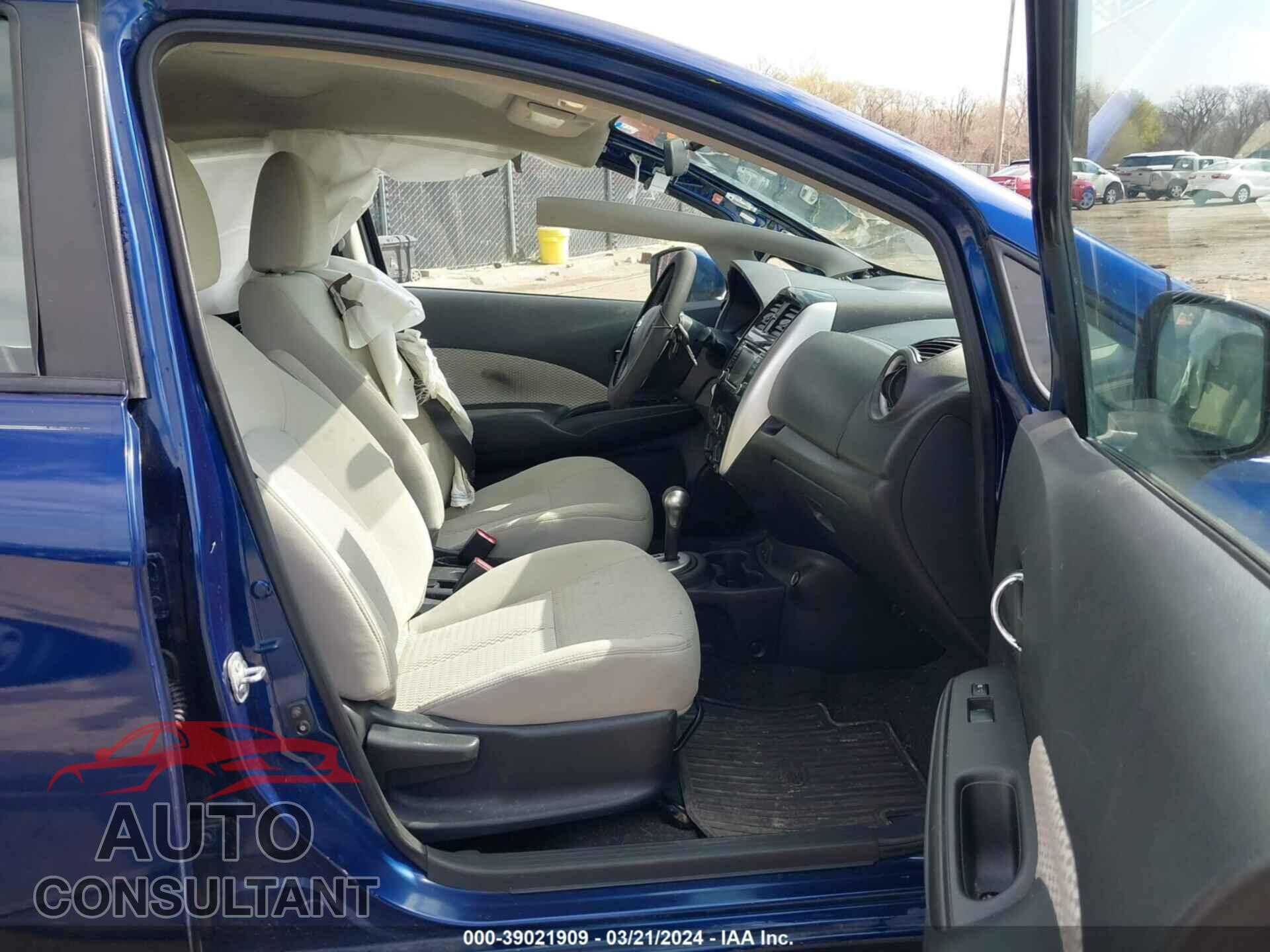 NISSAN VERSA NOTE 2017 - 3N1CE2CP3HL366491