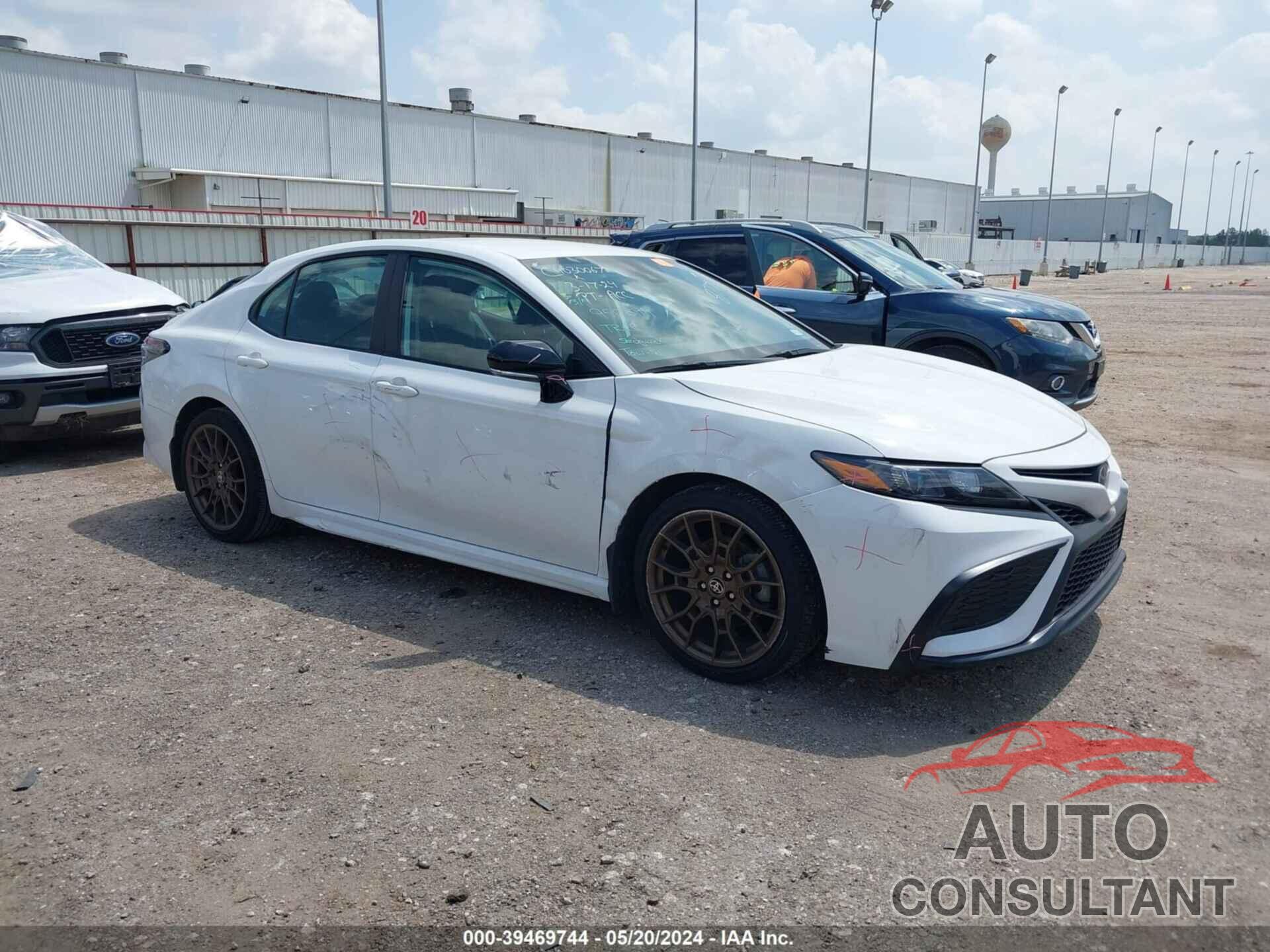 TOYOTA CAMRY 2023 - 4T1T11AK5PU128717