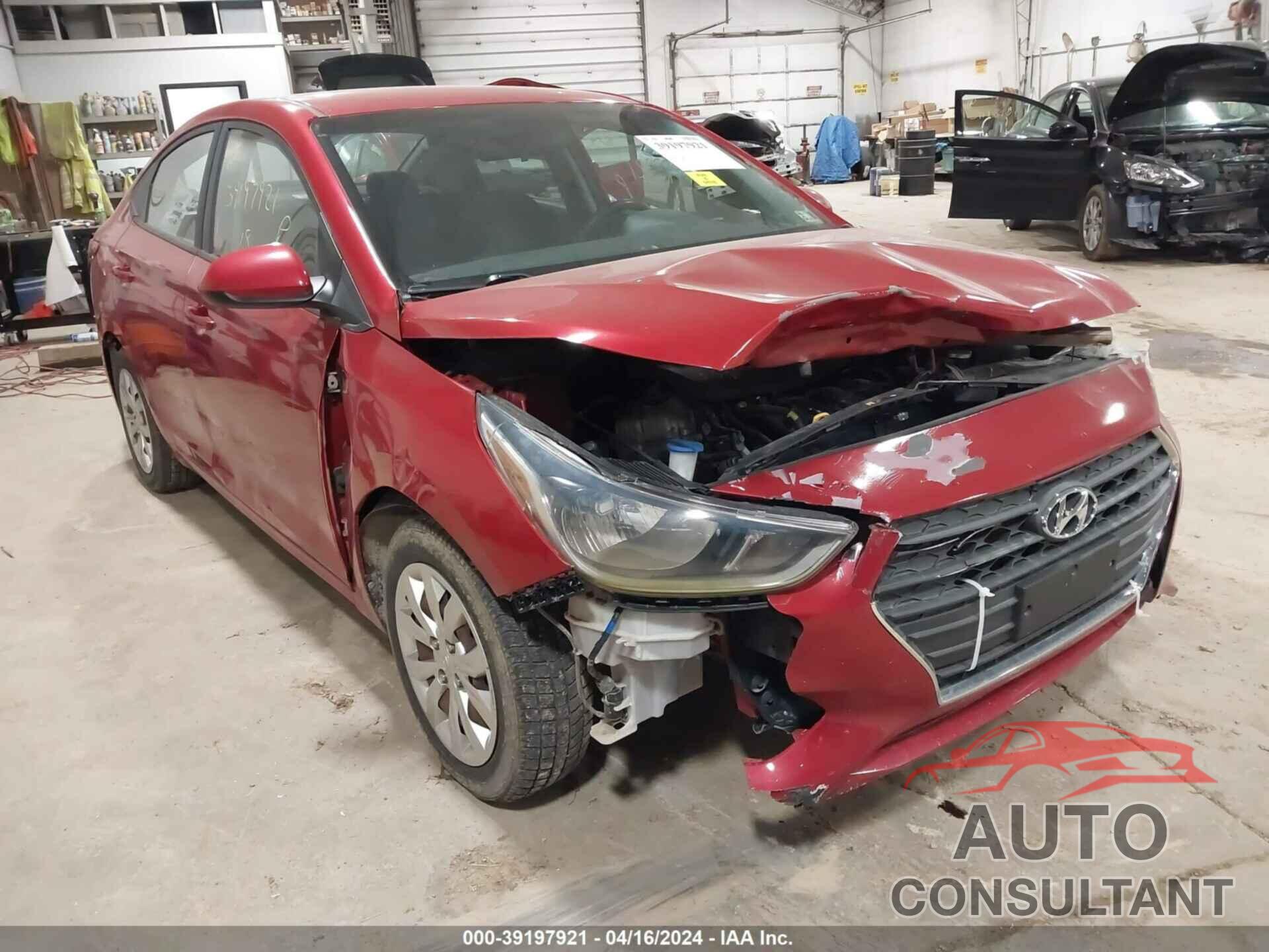 HYUNDAI ACCENT 2018 - 3KPC24A36JE029535