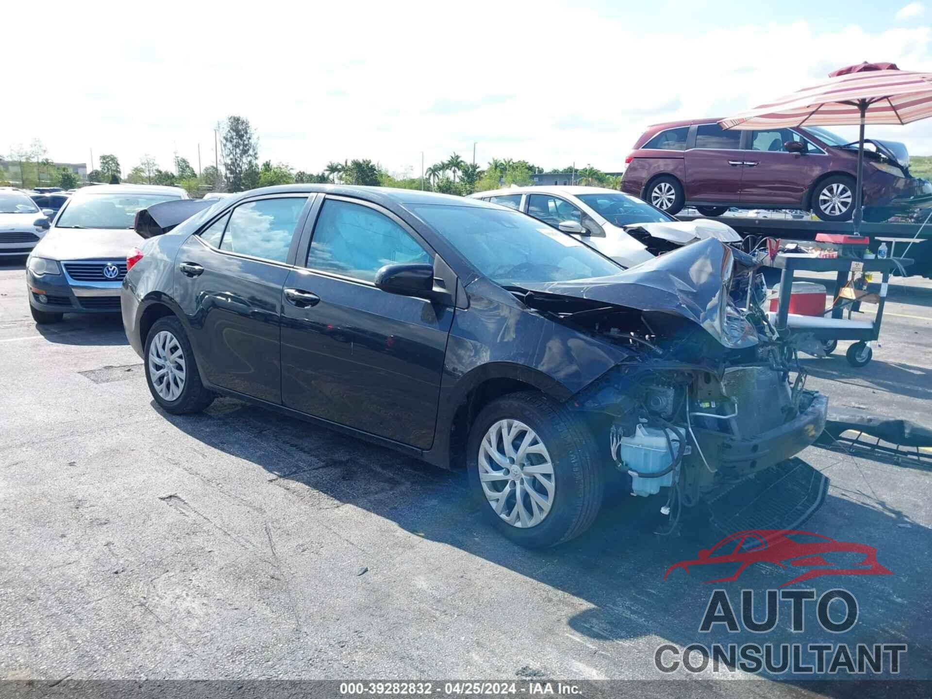 TOYOTA COROLLA 2019 - 5YFBURHEXKP933883