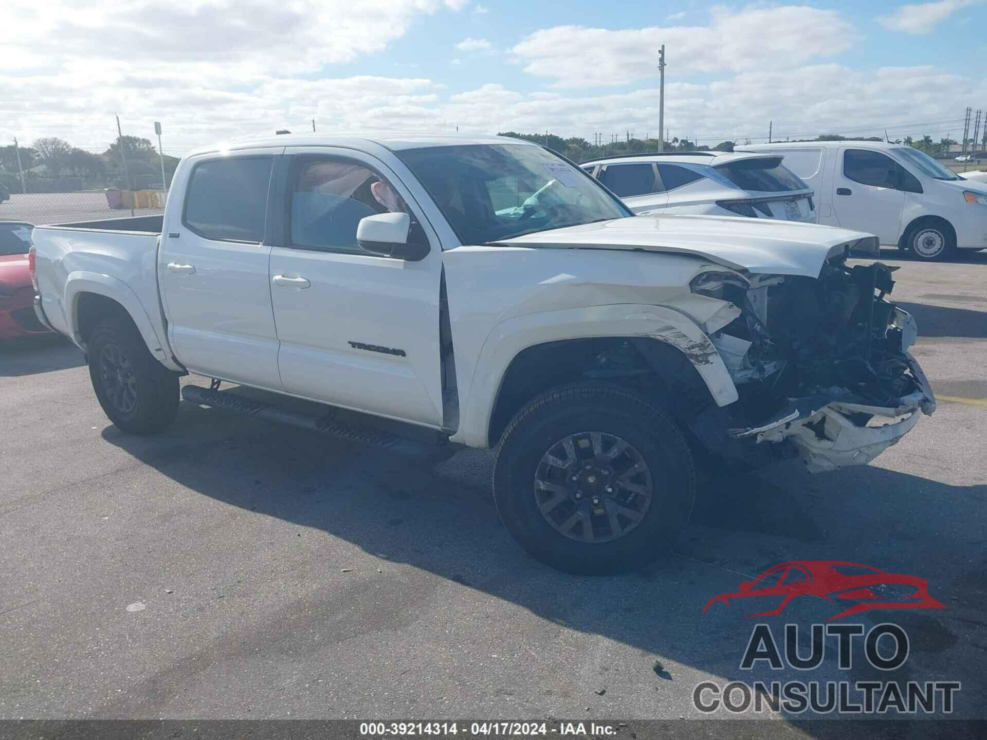 TOYOTA TACOMA 2021 - 5TFAZ5CN6MX098821