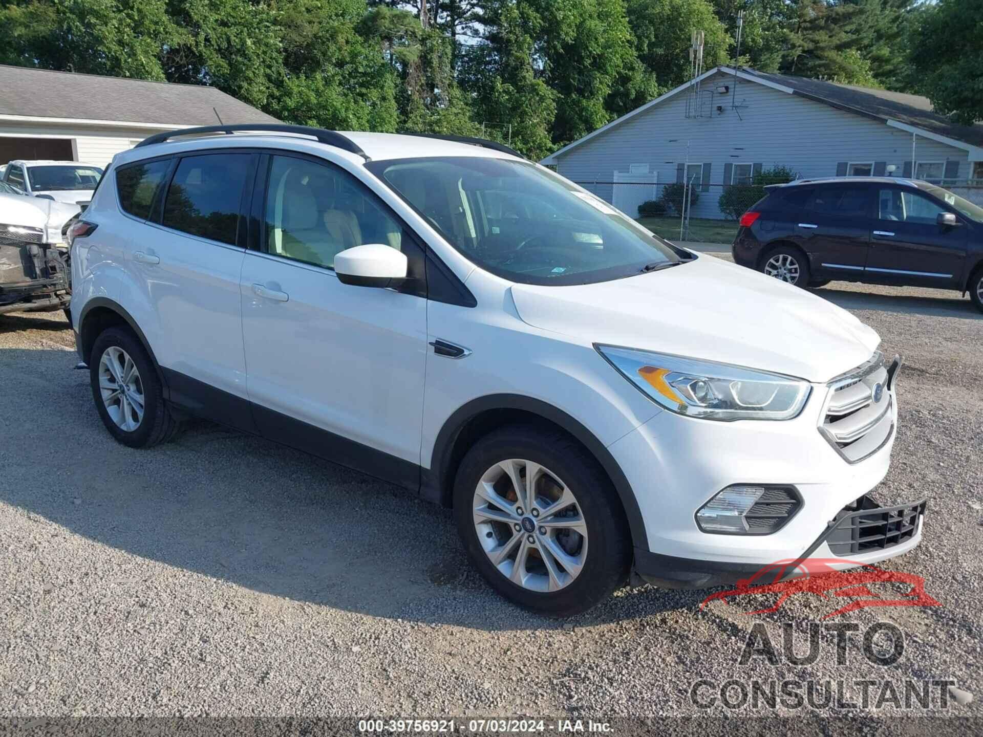 FORD ESCAPE 2018 - 1FMCU0HD3JUB10183