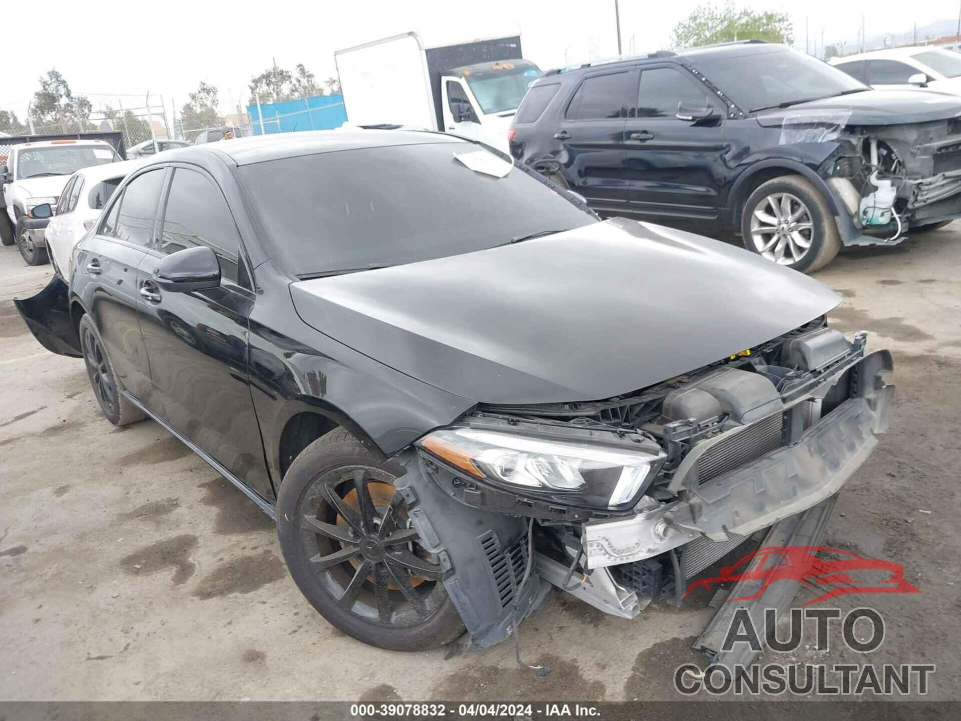 MERCEDES-BENZ A 220 2020 - WDD3G4EB3LW038811